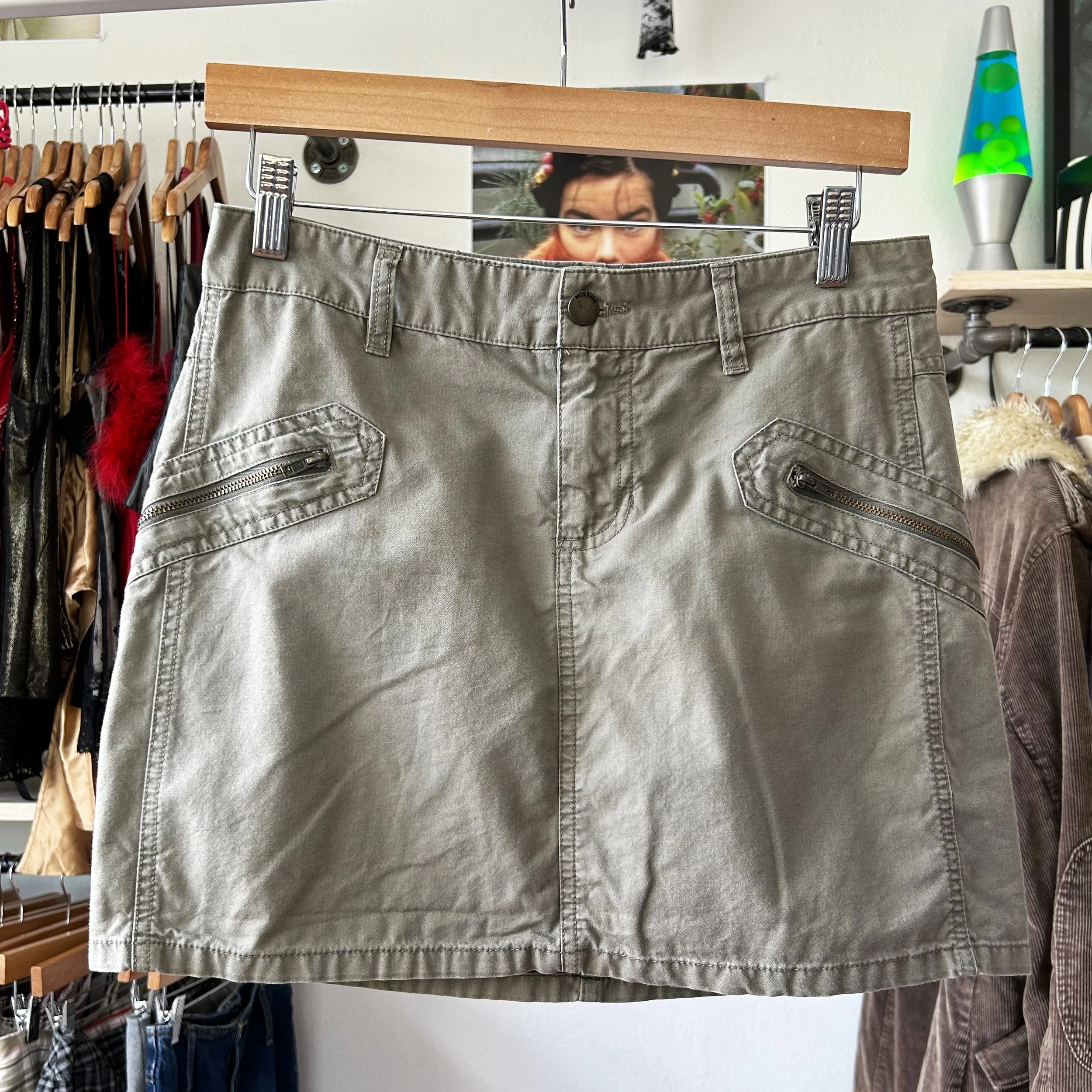 mossimoskirt2.jpg
