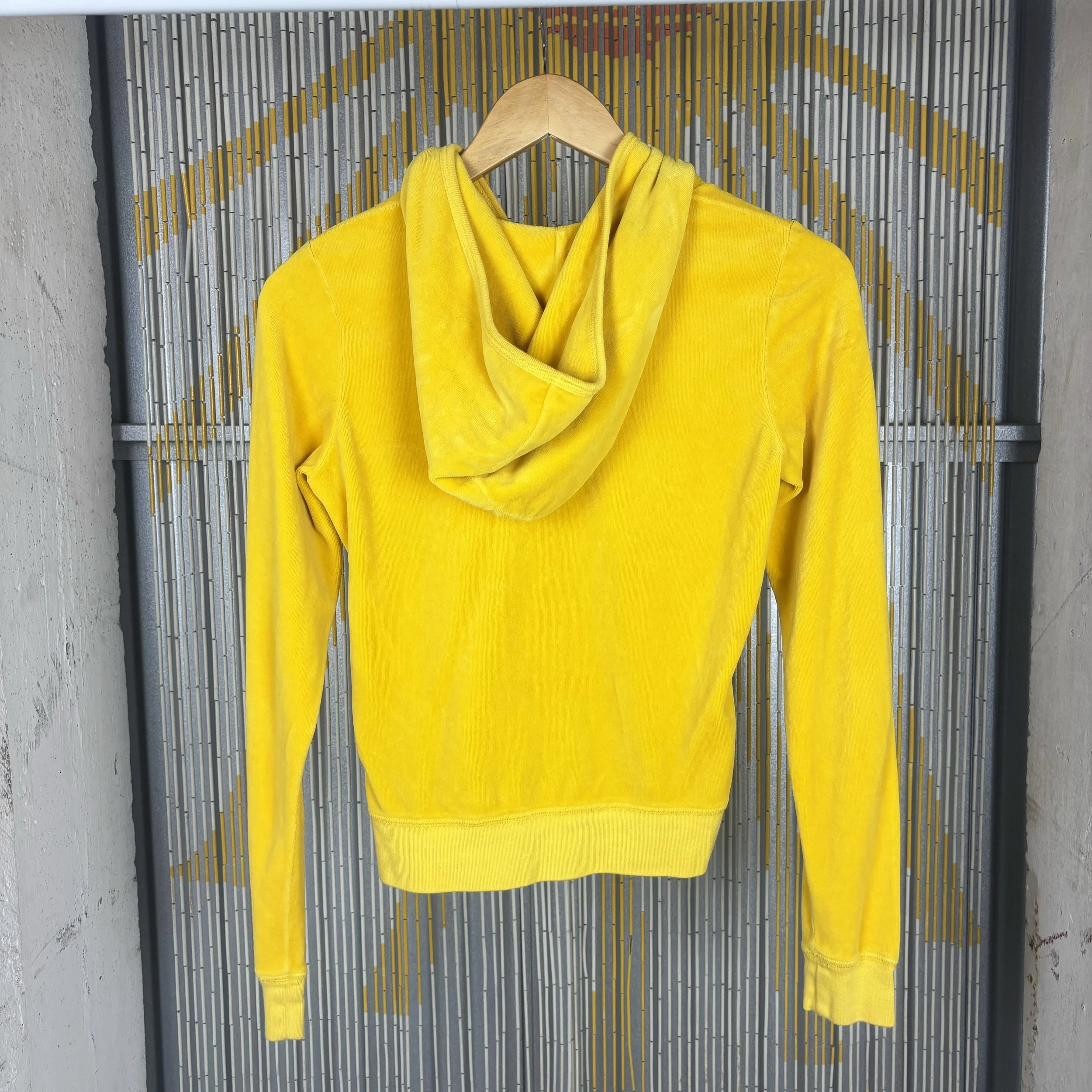 juicyyellow2.jpg