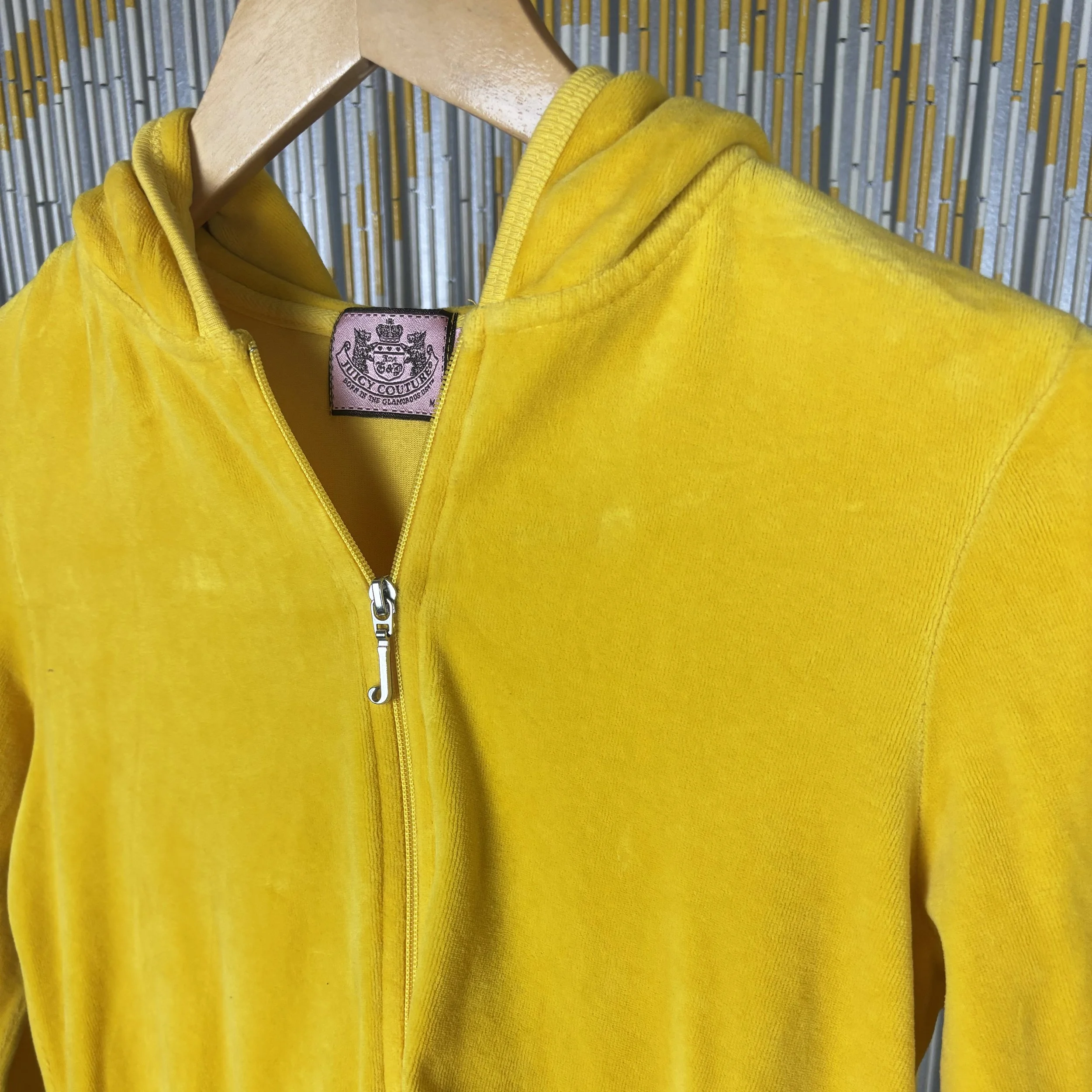 juicyyellow4.jpg