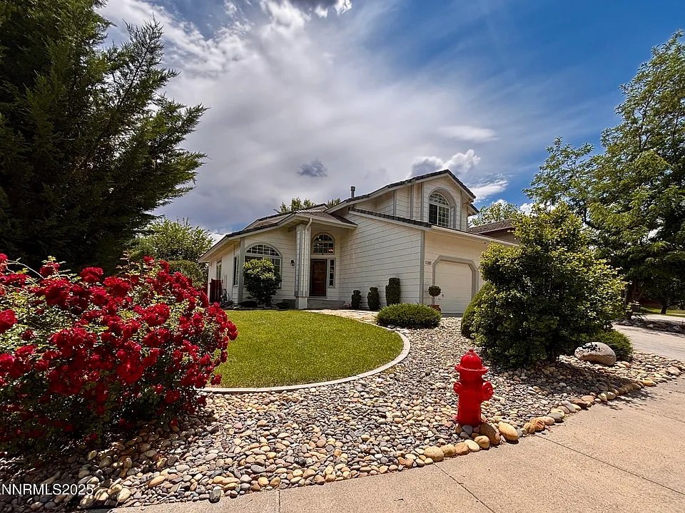 3882 Streamside Ct. Reno, NV 89519