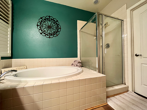 6460 Hale Bopp Ct_31.png