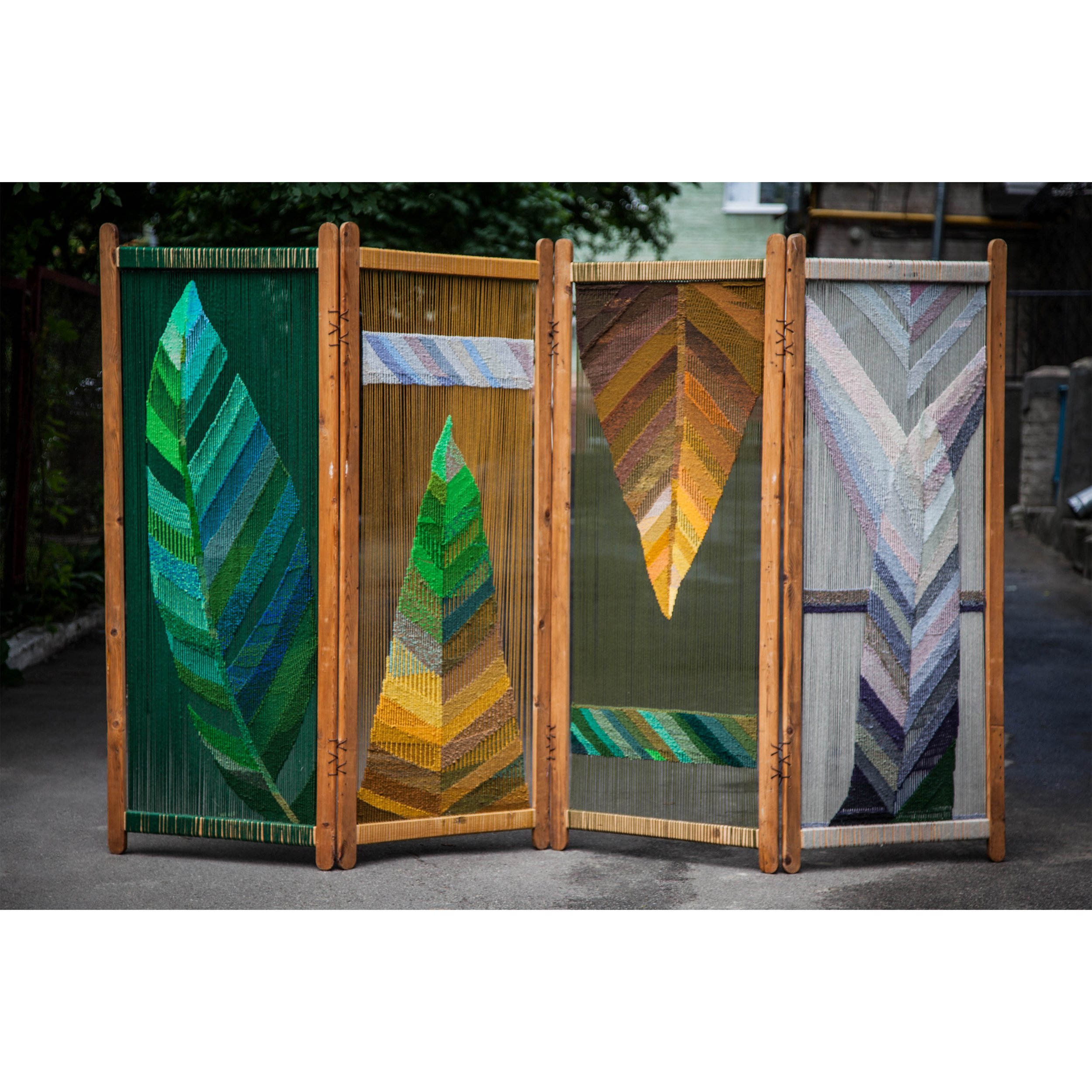Leaves screen tapestry