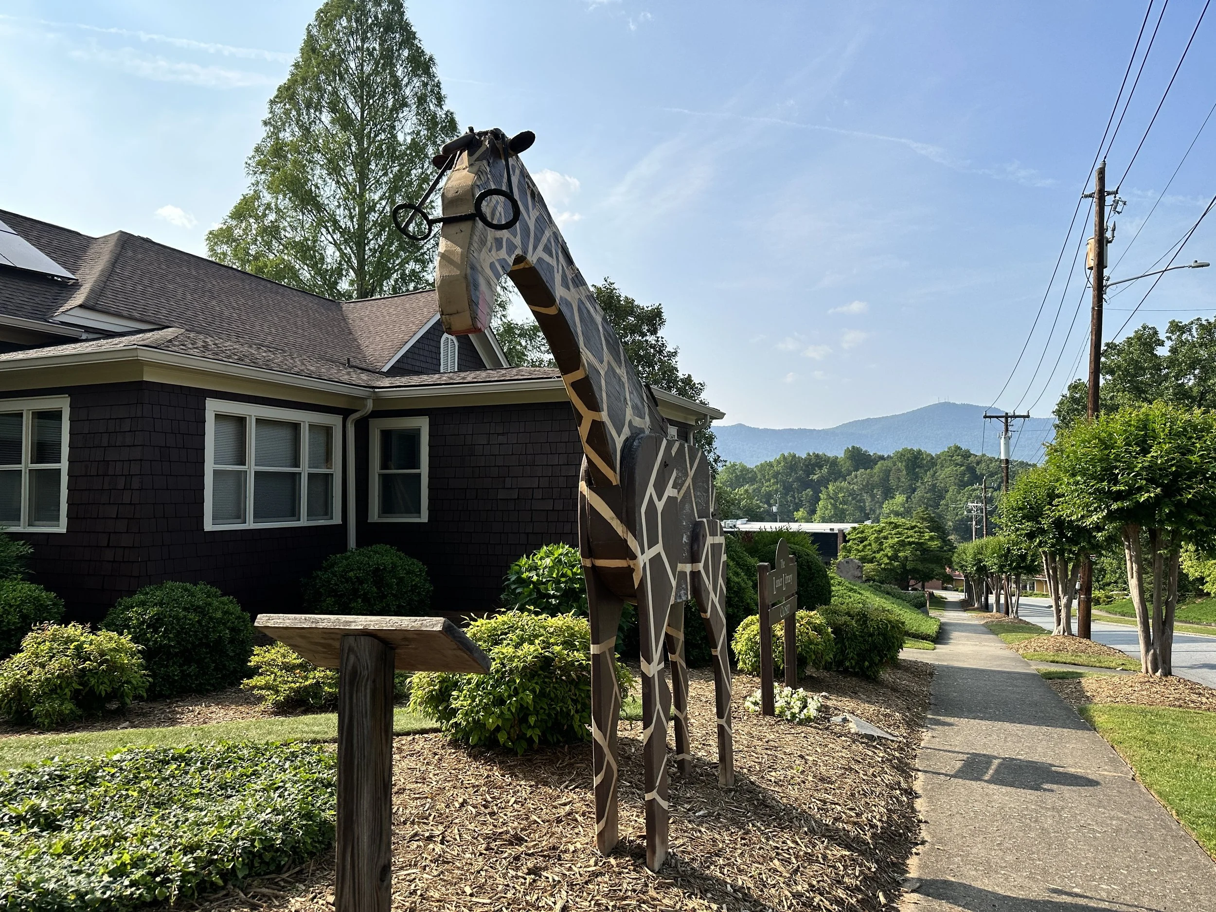 Cottage near the Library.jpeg