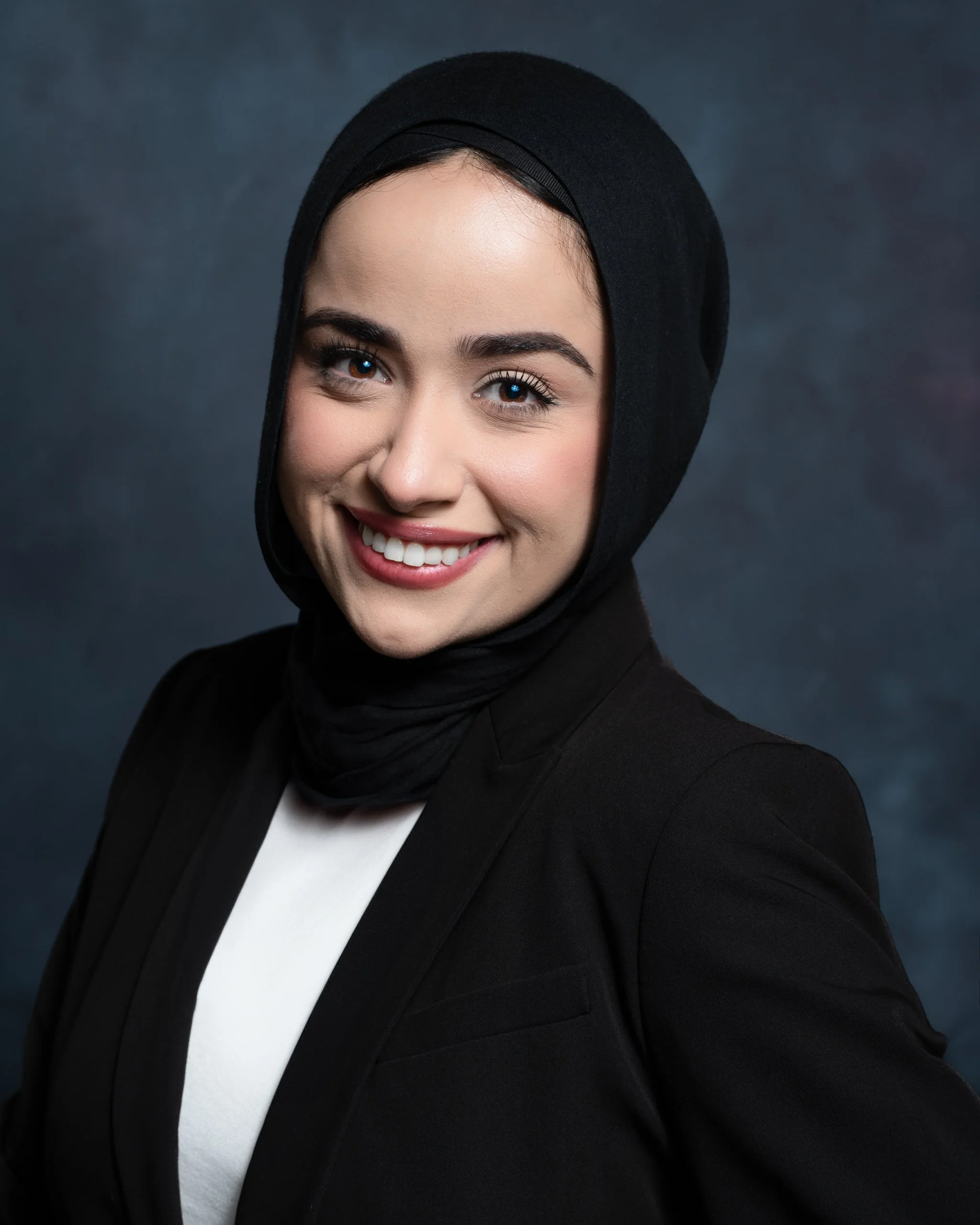 aya-shehata-headshot-photos-by-the-jersey-city-photographer-dewrinkle-9637.jpg