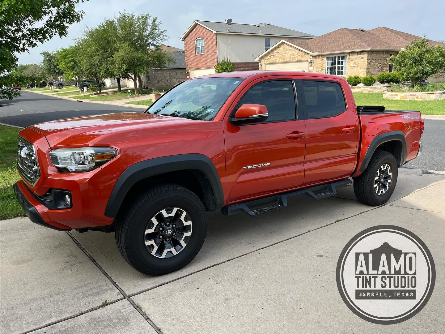 This sweet 2017 Toyota Tacoma just got a fresh Geoshield Pro Nano ceramic tint job. 👊😎👍 #windowtint #ceramictint #windowfilm #geoshield #tinter #tint #riseandgrindyall