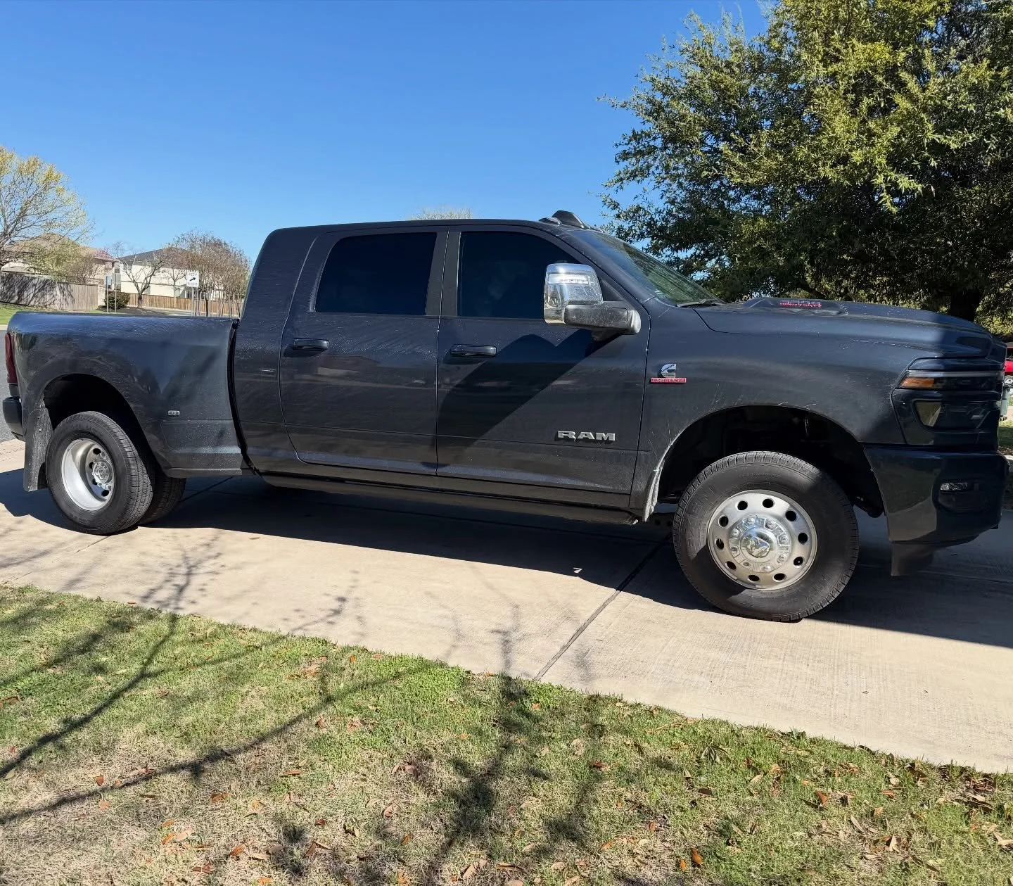 Installed Geoshield C2 Ceramic on this Dodge Ram 3500 today. It&rsquo;s now ready for the Texas heat! Book your vehicle today! ☀️#geoshield #ceramictint #windowfilm #tint #tinter