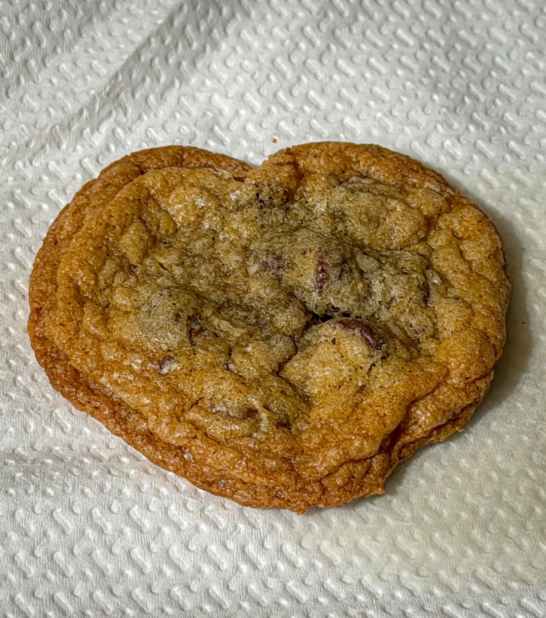 Find you a significant other that makes you homemade  heart-shaped chocolate chip cookies. 🍪❤️ 

That&rsquo;s not just dessert &mdash; that&rsquo;s love, effort, and a little sweetness you didn&rsquo;t even know you needed. 🙌

#cookies #love