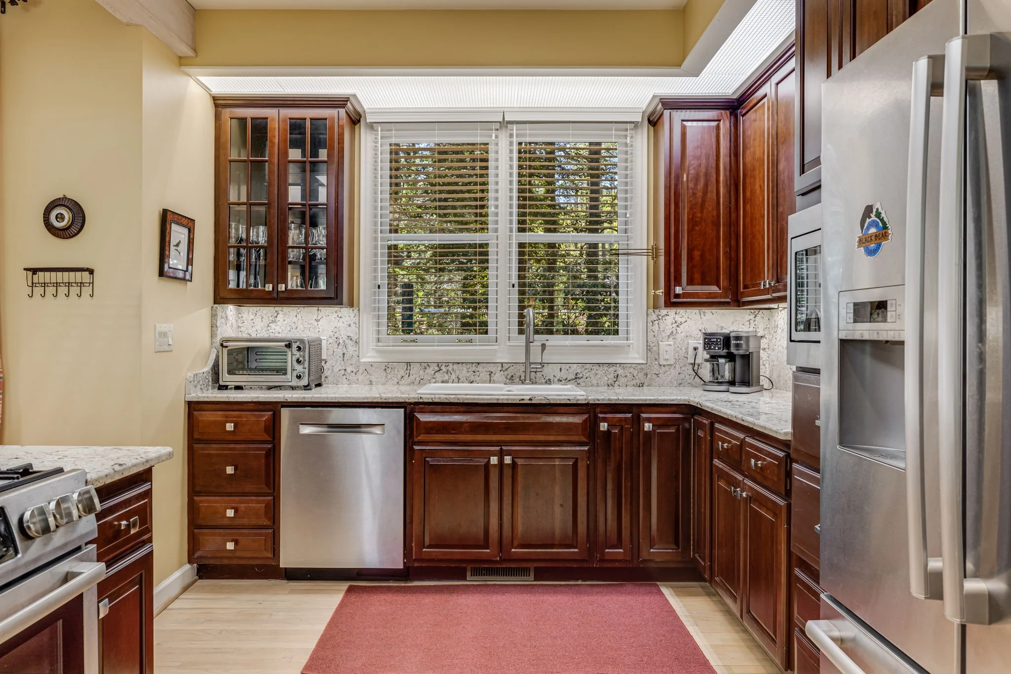 21-web-or-mls-2509-little-river-rd.jpg