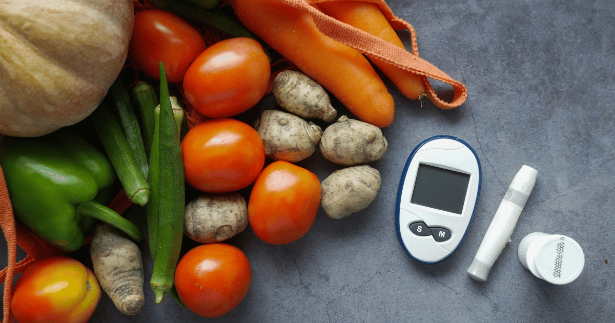 Diabetes dietitian providing virtual nutrition counseling and blood sugar management support