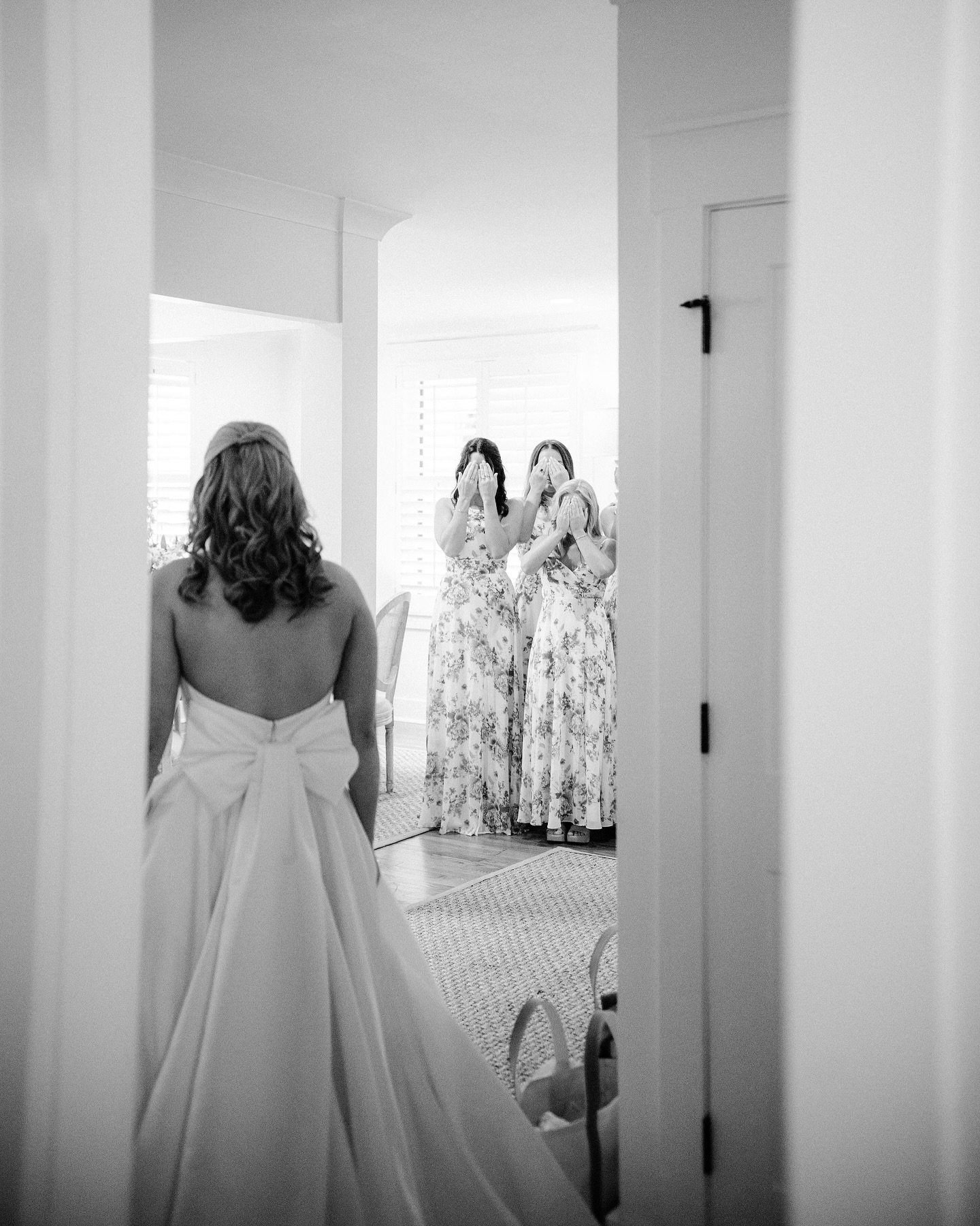 Sara Brady and her girls 🤍

ML Bride: @sbmk31
Photography: @taylorsquare_weddings
Planning: @ellenthomaseventdesign
Reception Venue: @thelyricoxford
Florals: @oxfordfloral
Catering: @park_heights
Paper Goods: @paperworksdesignco
Videographer: @reviv