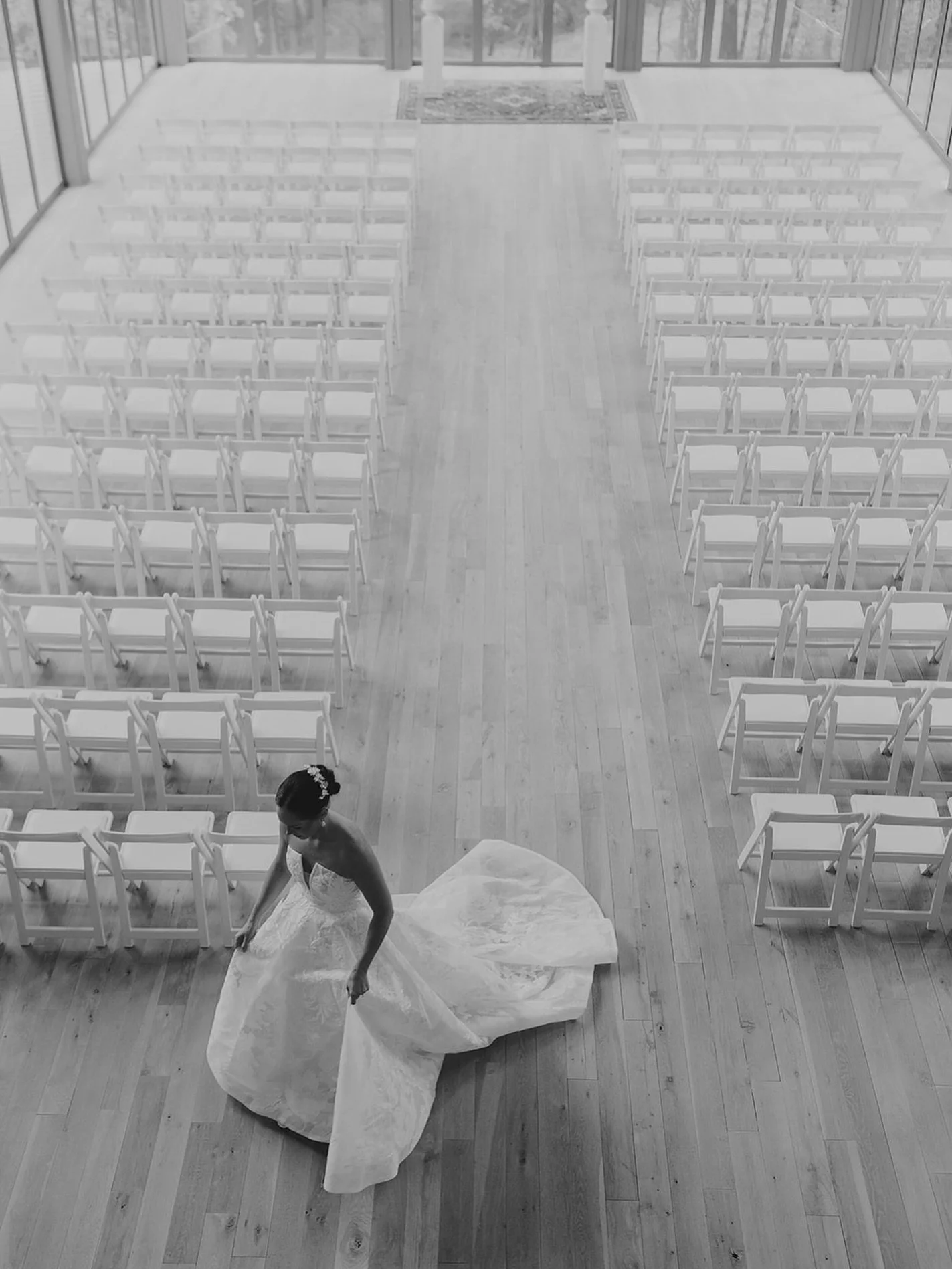 Every little girl&rsquo;s dream 🩰💭

ML Bride: @morganmurphymemphis
Photography: @djskipps @sarabethy
Venue: @mallardscroft
Makeup: @southernpeonybeauty
Hair: @madeleinegw
Hairpiece: @dandeliondesign_
Florals: @southernbloomfloral