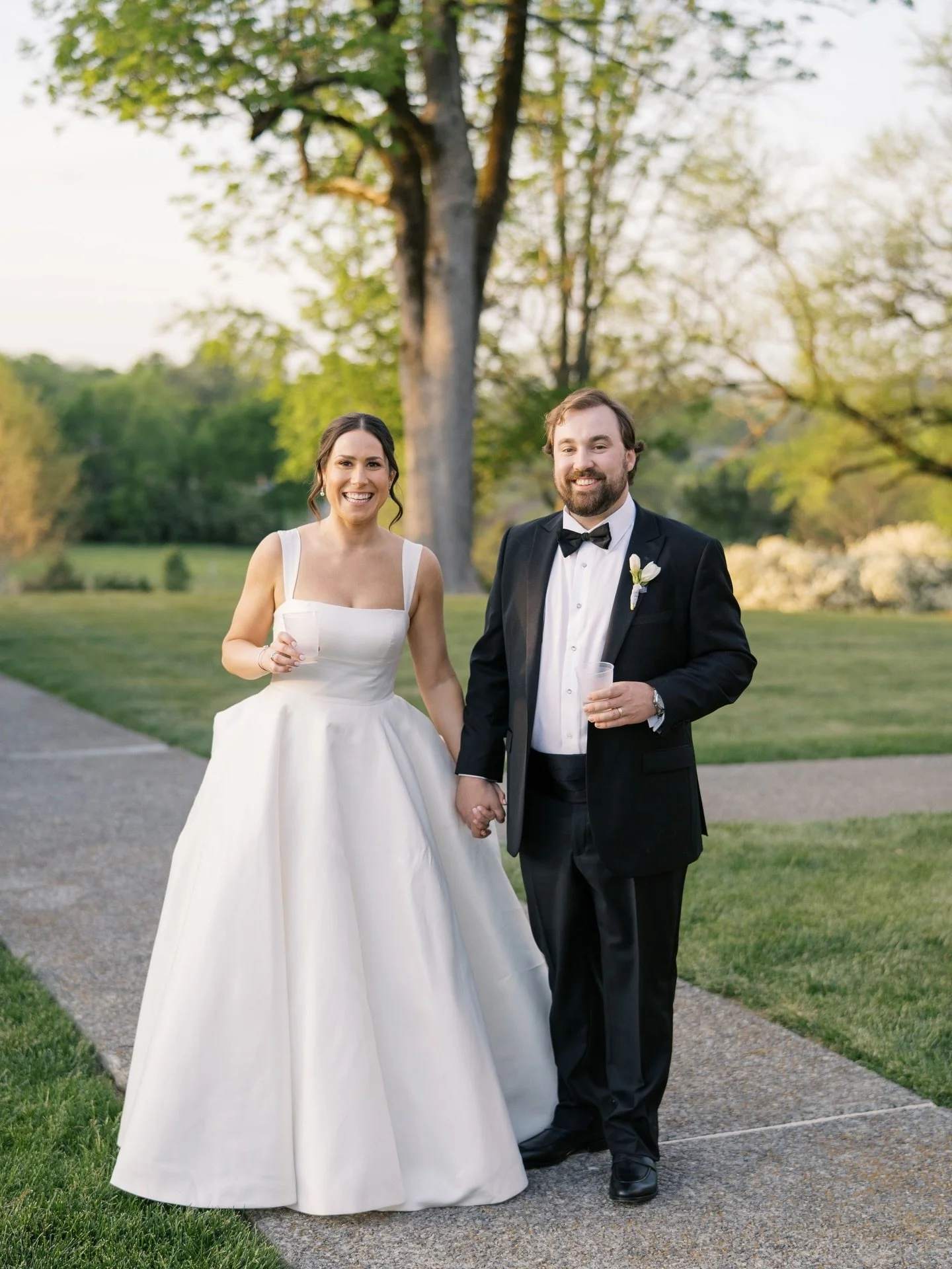 Introducing Maggie Louise bride, Sara McKinney Butler! From a dreamy venue, down to cocktails, @sarahmckbutler and planner, @ebjandcompany thought of every detail. Sara, you were absolutely glowing in your gown, and we couldn&rsquo;t be more excited 