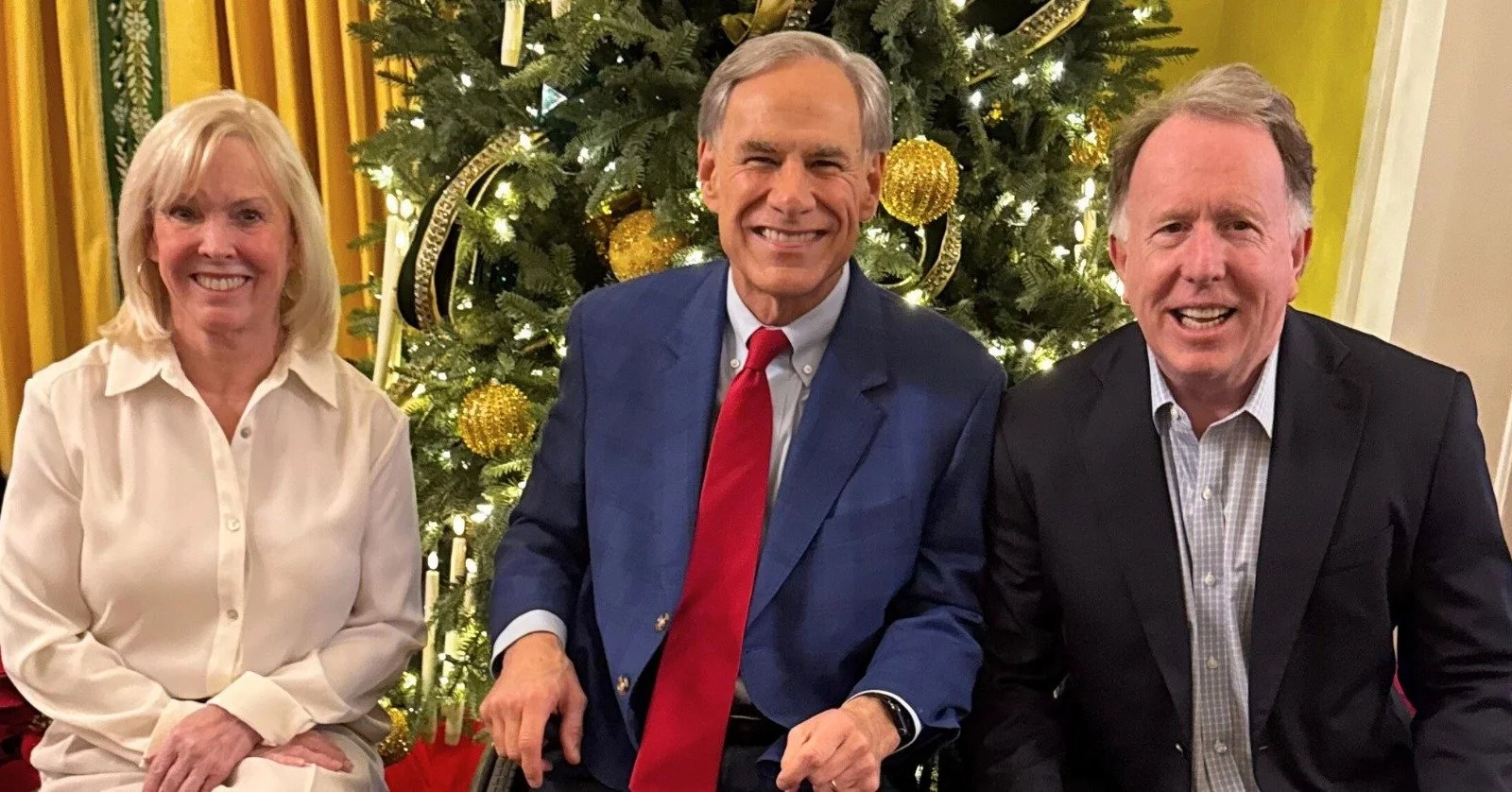 Tom Kenny and his wife Amy recently met with Texas Governor Greg Abbott at the Texas Governor&rsquo;s mansion.

Tom is Chairman of the Leadership Council of the National Federation of Independent Business (NFIB). The NFIB is America's leading small b