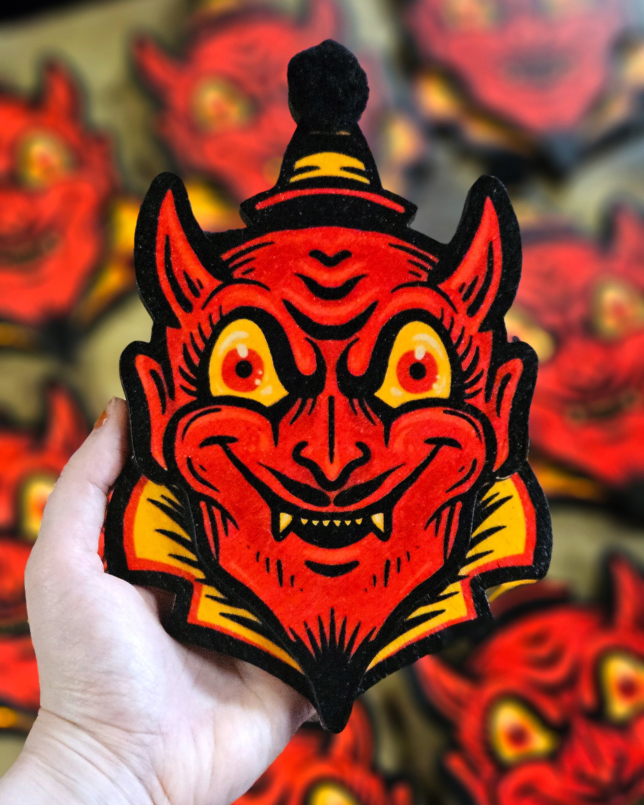devilhead-hand-4x5.jpg