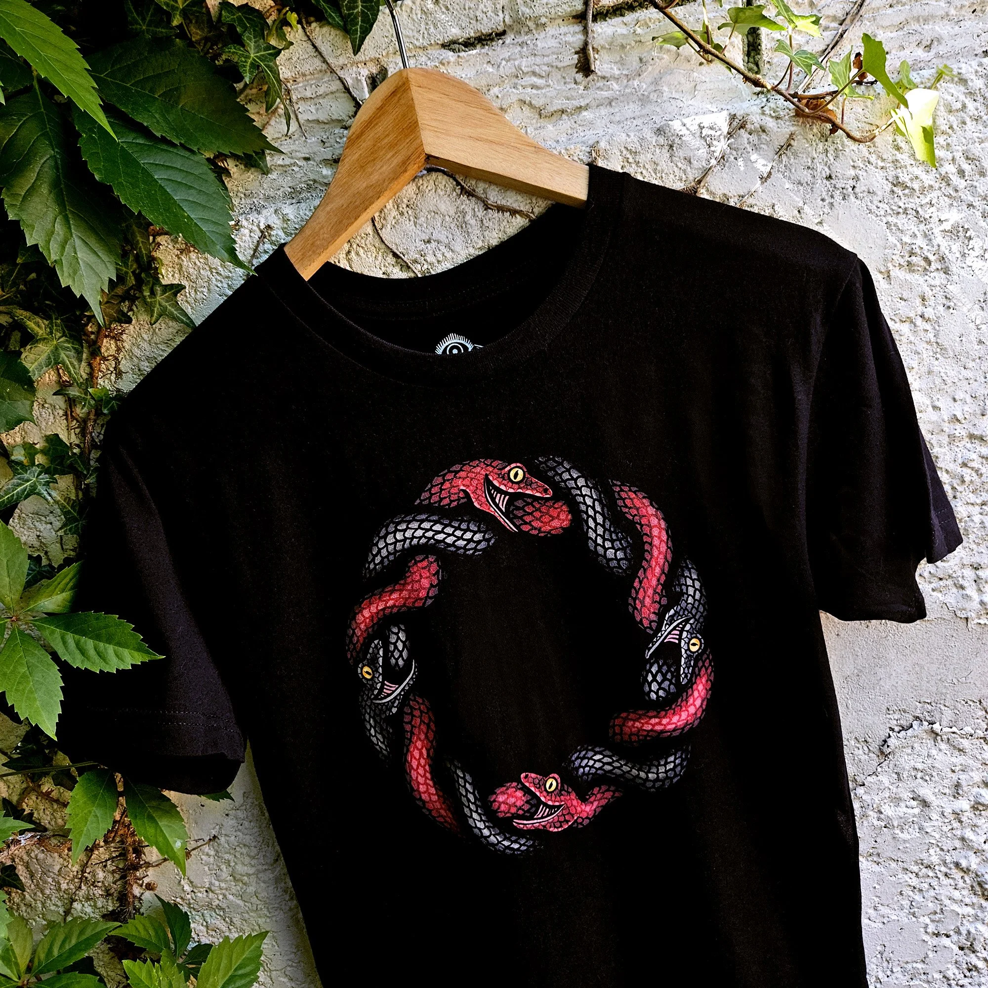 ouroboroz-shirt-outside2.jpg