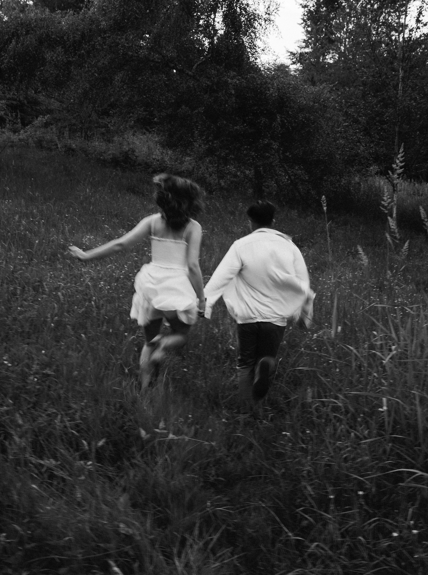 Engagement Photoshoot in the Forrest of British Columbia