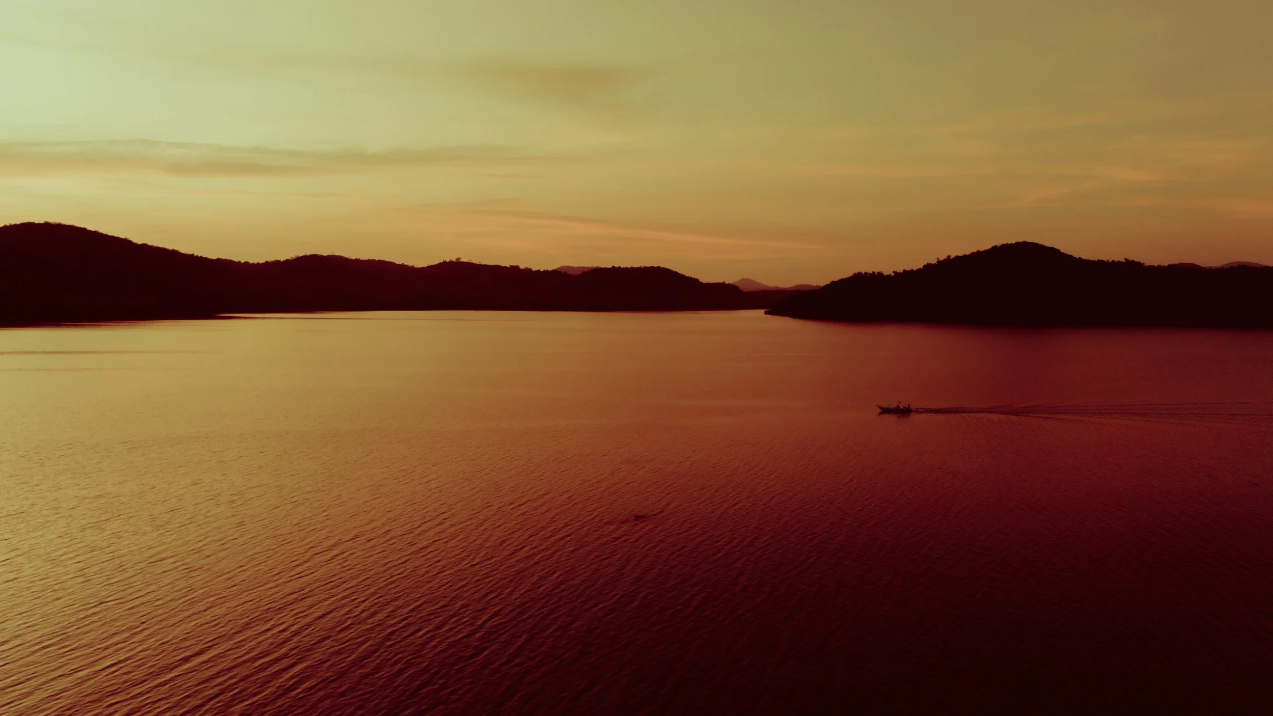 Philipino Islands 32x18 no WB.jpg