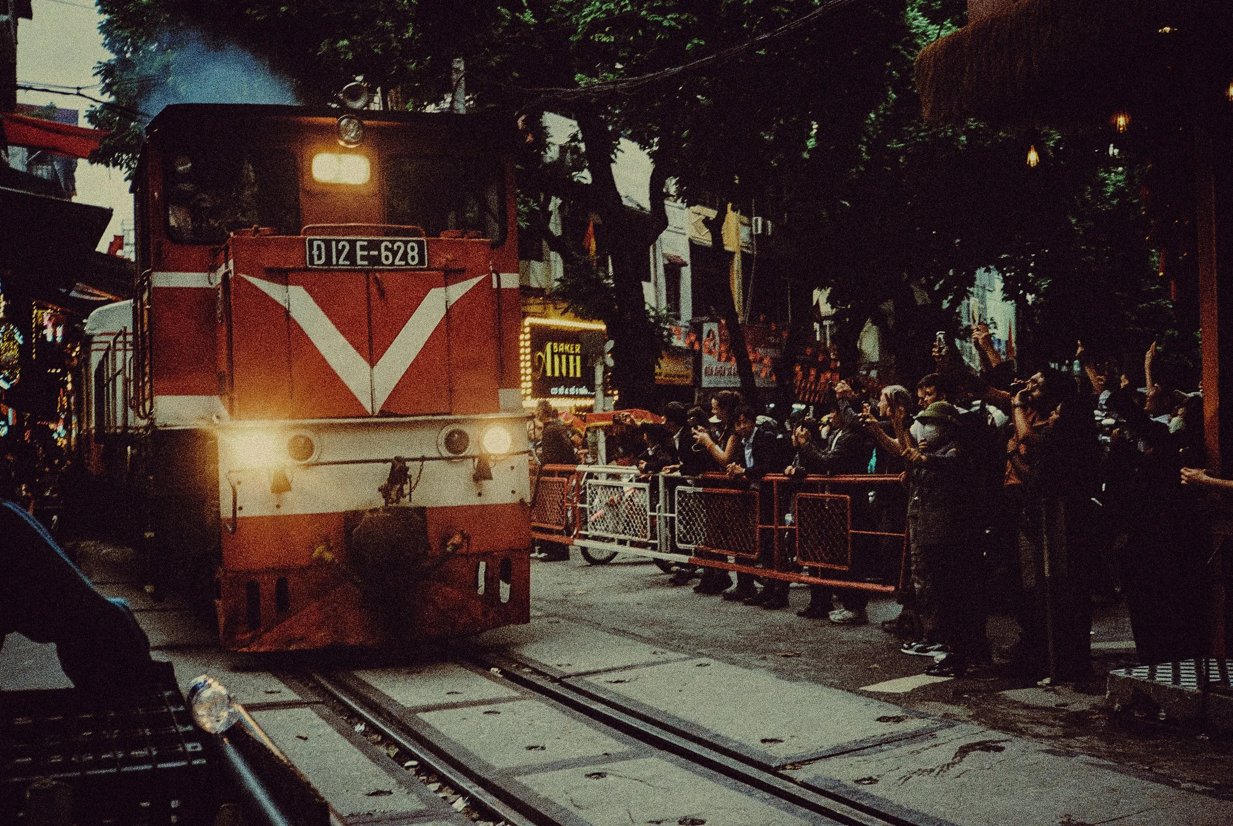 000051-2.jpg