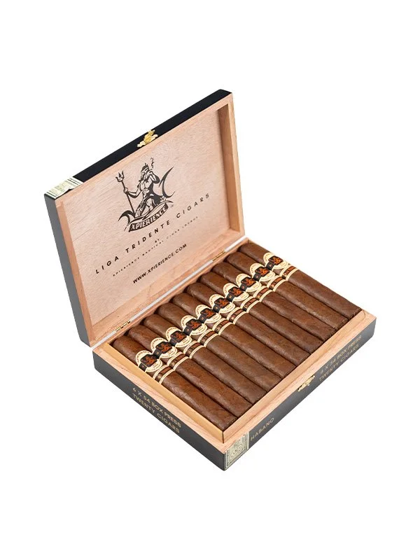 Liga-Tridente-Habano-Box-Press-White-4-1.jpg