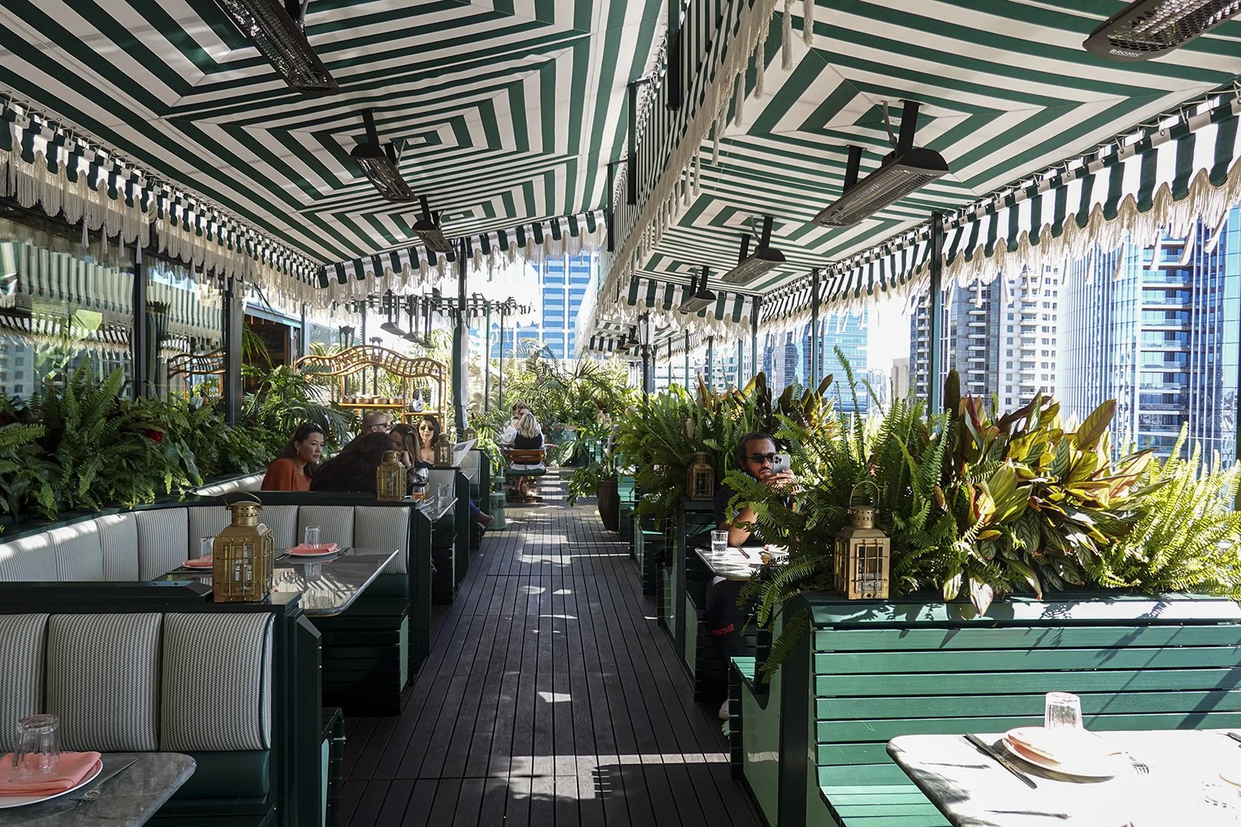 NJ IN LA Dining with a View: Inside the Stylish Seneca Roman