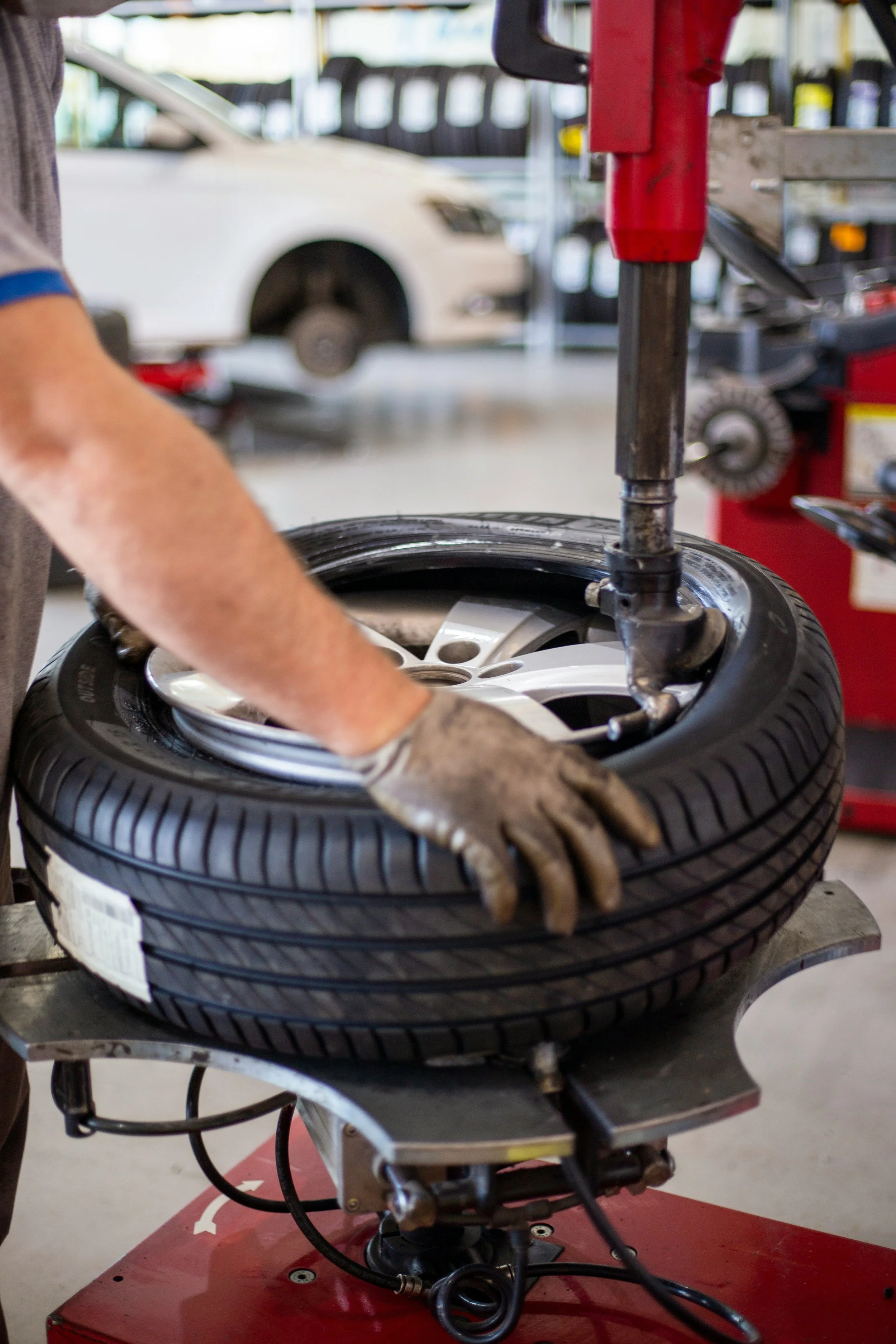 How Do I Know When I Need New Tires? 7 Warning Signs