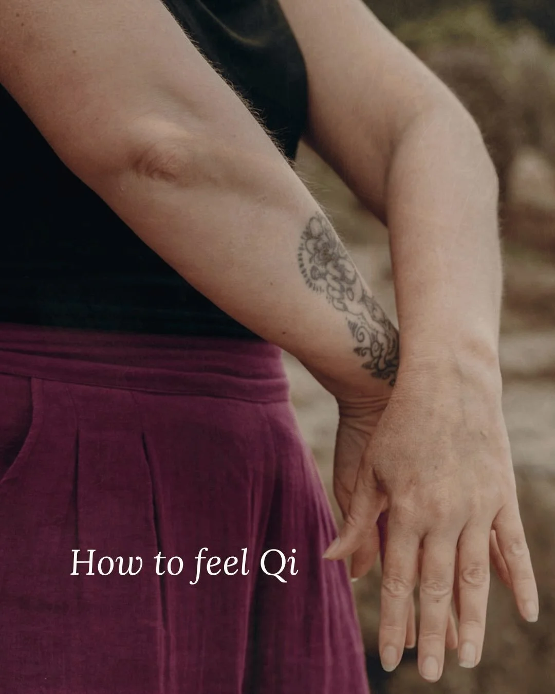 How do you know if you&rsquo;re feeling Qi?

Tingling? Warmth? Pressure? Movement? A sense of magnetism or electricity?

These are some of the sensations people describe when they talk about feeling Qi during Qigong practice.

Feeling a sensation isn
