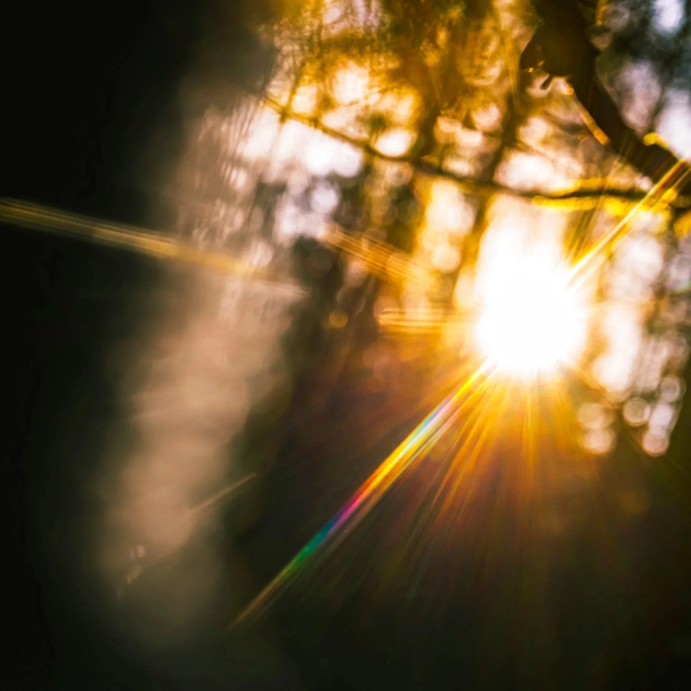 Light symbolising the movement of Qi and vital energy