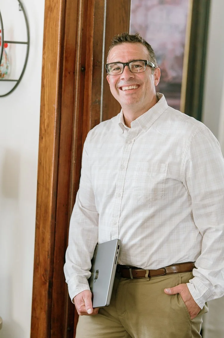 Matt Paris, Psychologist