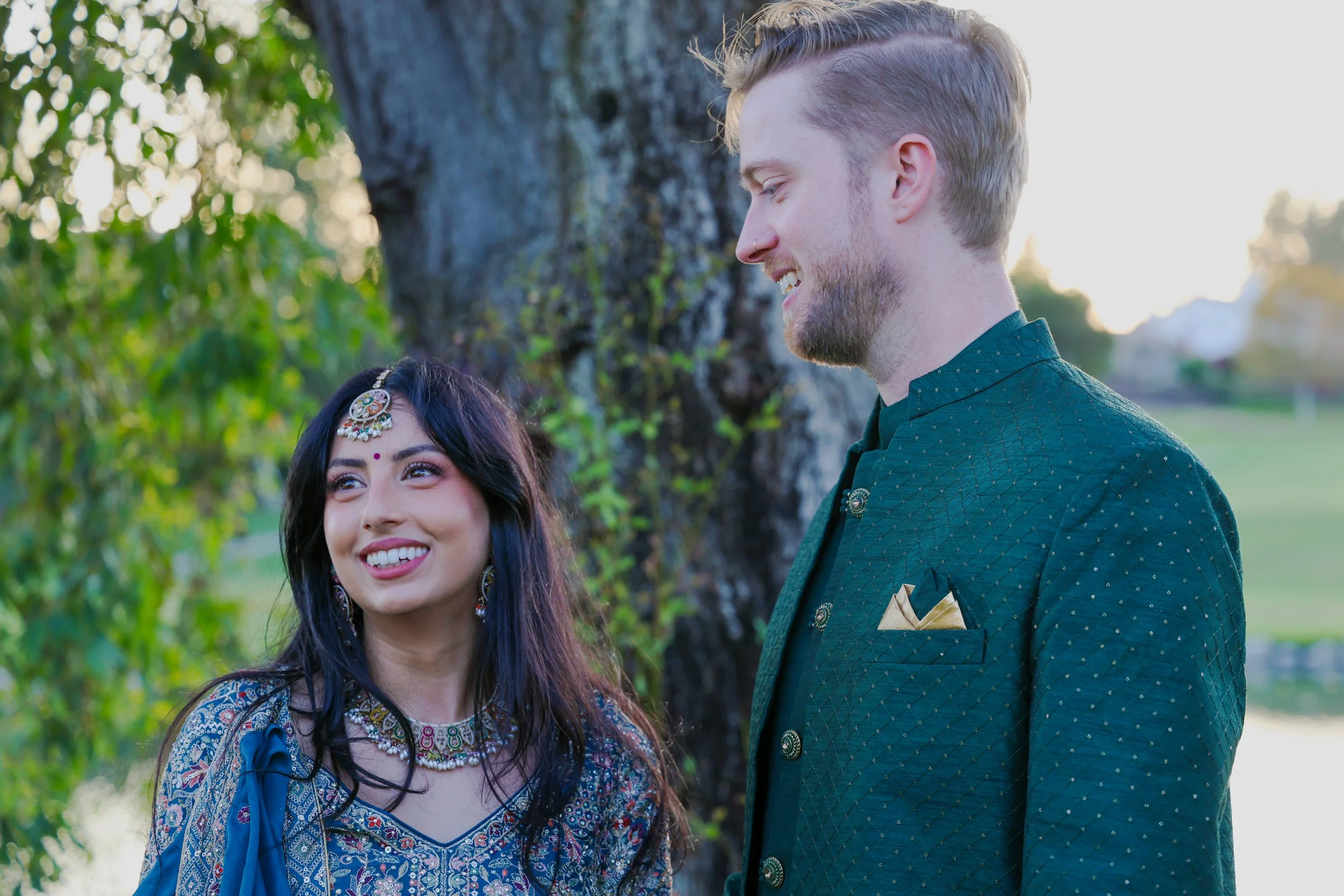 Anika & Alex Sneak Peek-12.jpg