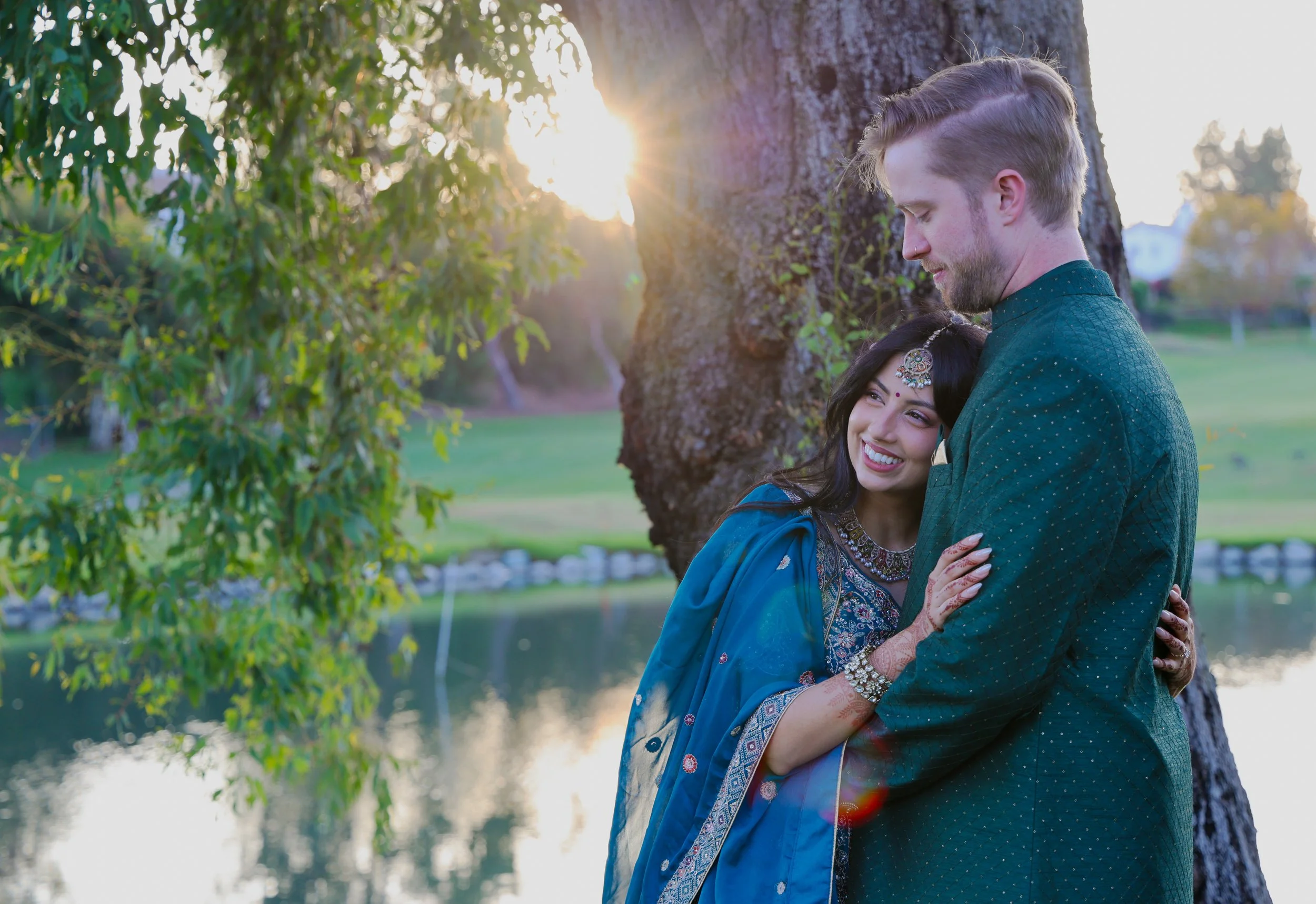 Anika & Alex Sneak Peek-07.jpg