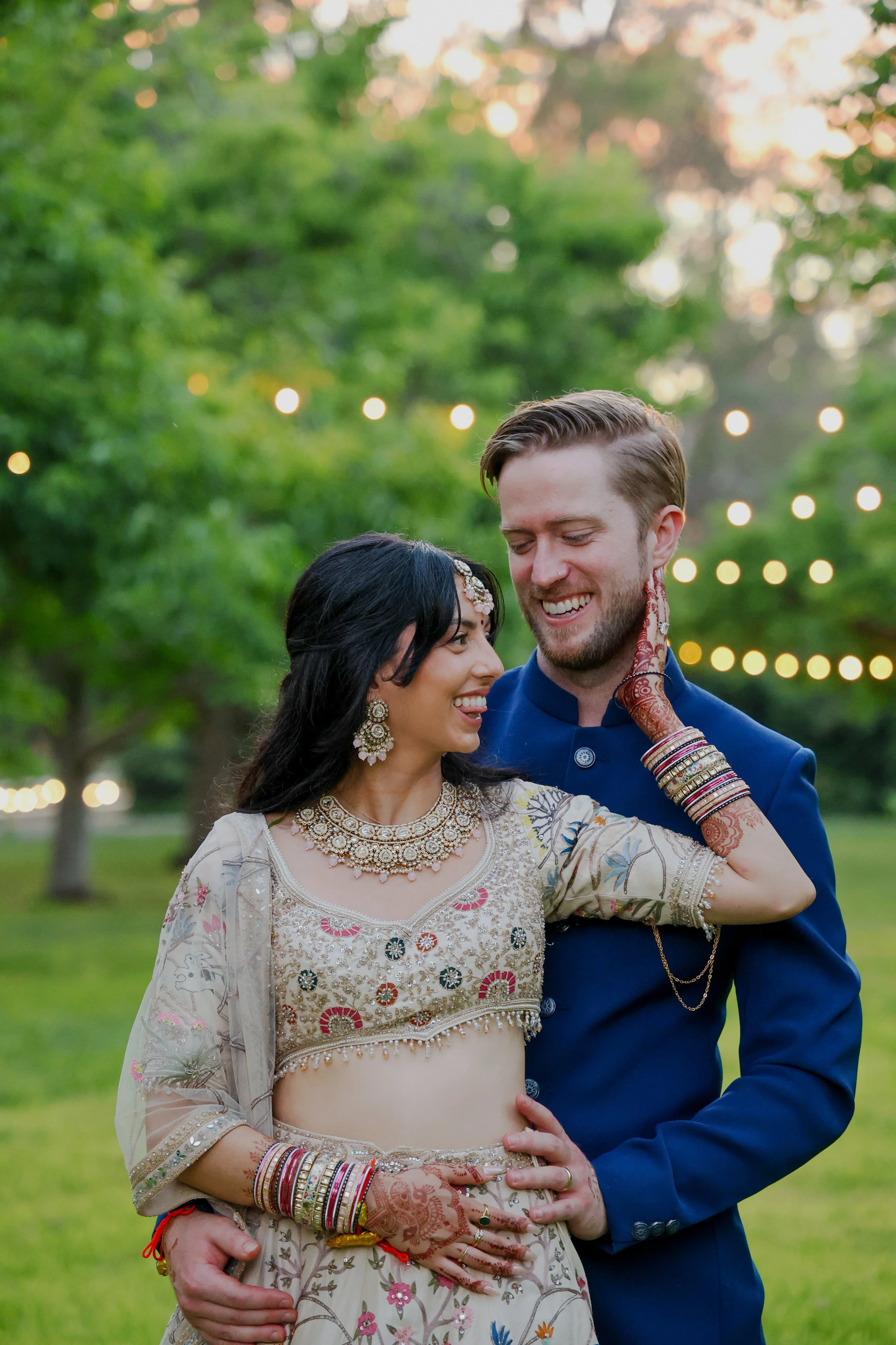 Anika & Alex Sneak Peek-35.jpg