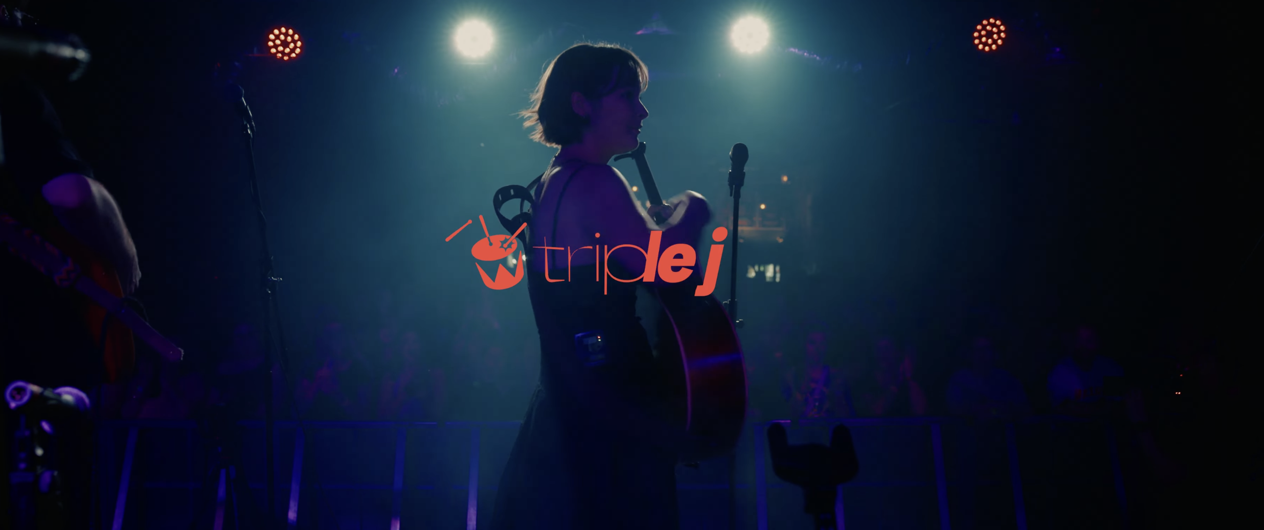 Lottie McLeod’s latest single, hit play on Triple J! 