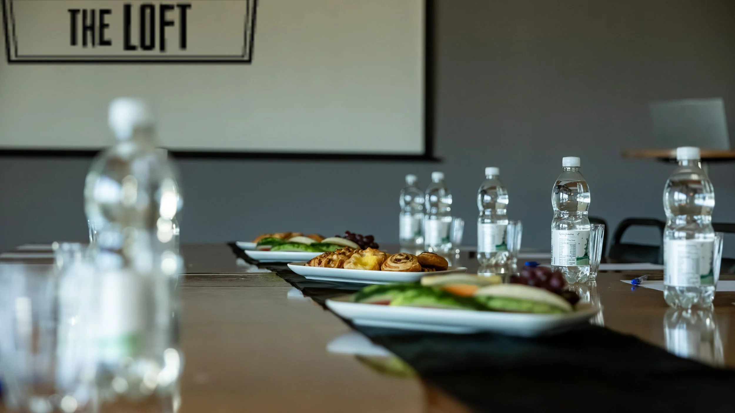 Coorporate Meeting Fully Catered