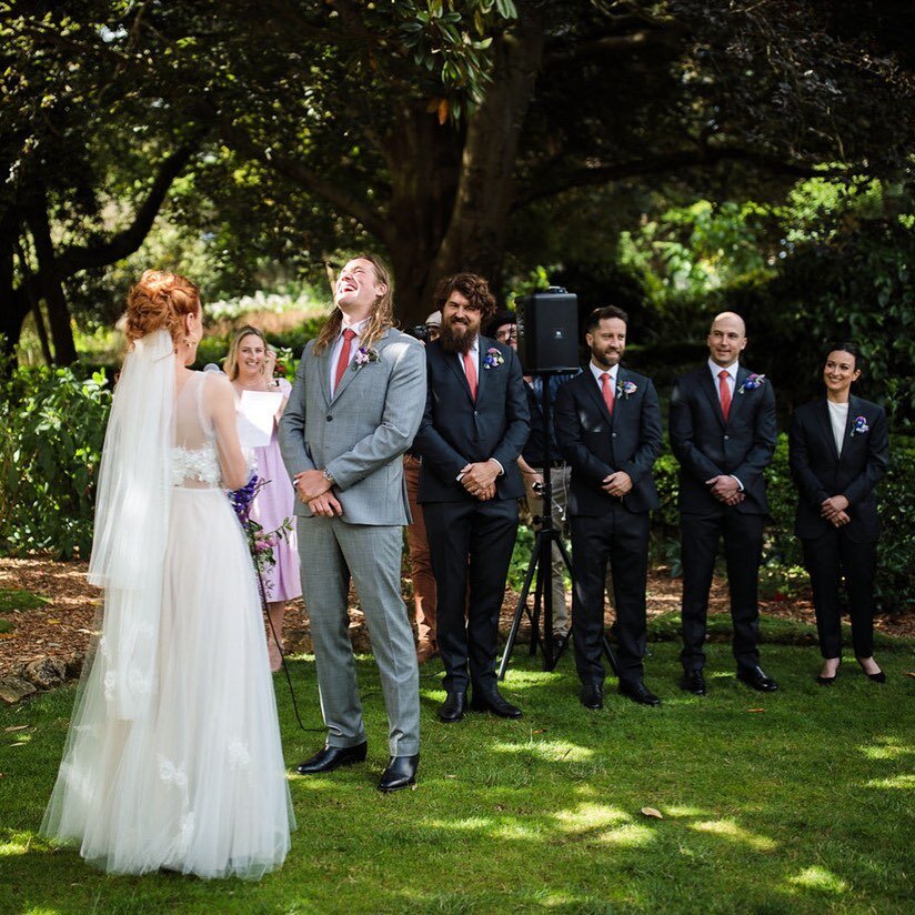 What I love about this pic is that @fraser_frase throwing his head back with laughter because @danarosalie is so damn witty! 😍

👰🏼&zwj;♀️: @danarosalie 
🤵🏻&zwj;♂️: @fraser_frase
📸: @pierrecurry_ 
💐: @jessicaaldertonevents
🎥: @ryanleewed

#gee