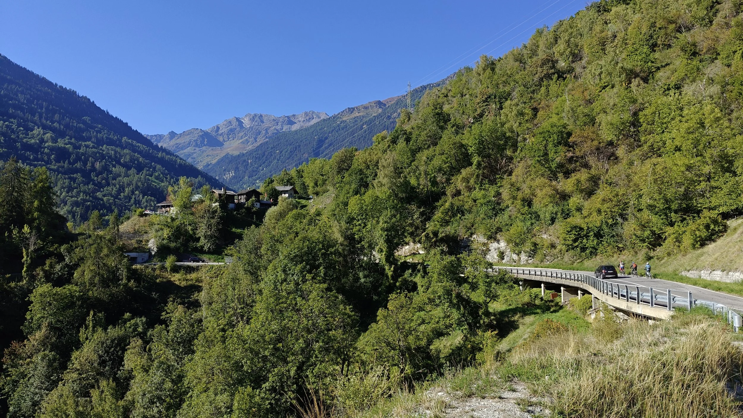 To the valley. VAL D’HERENS