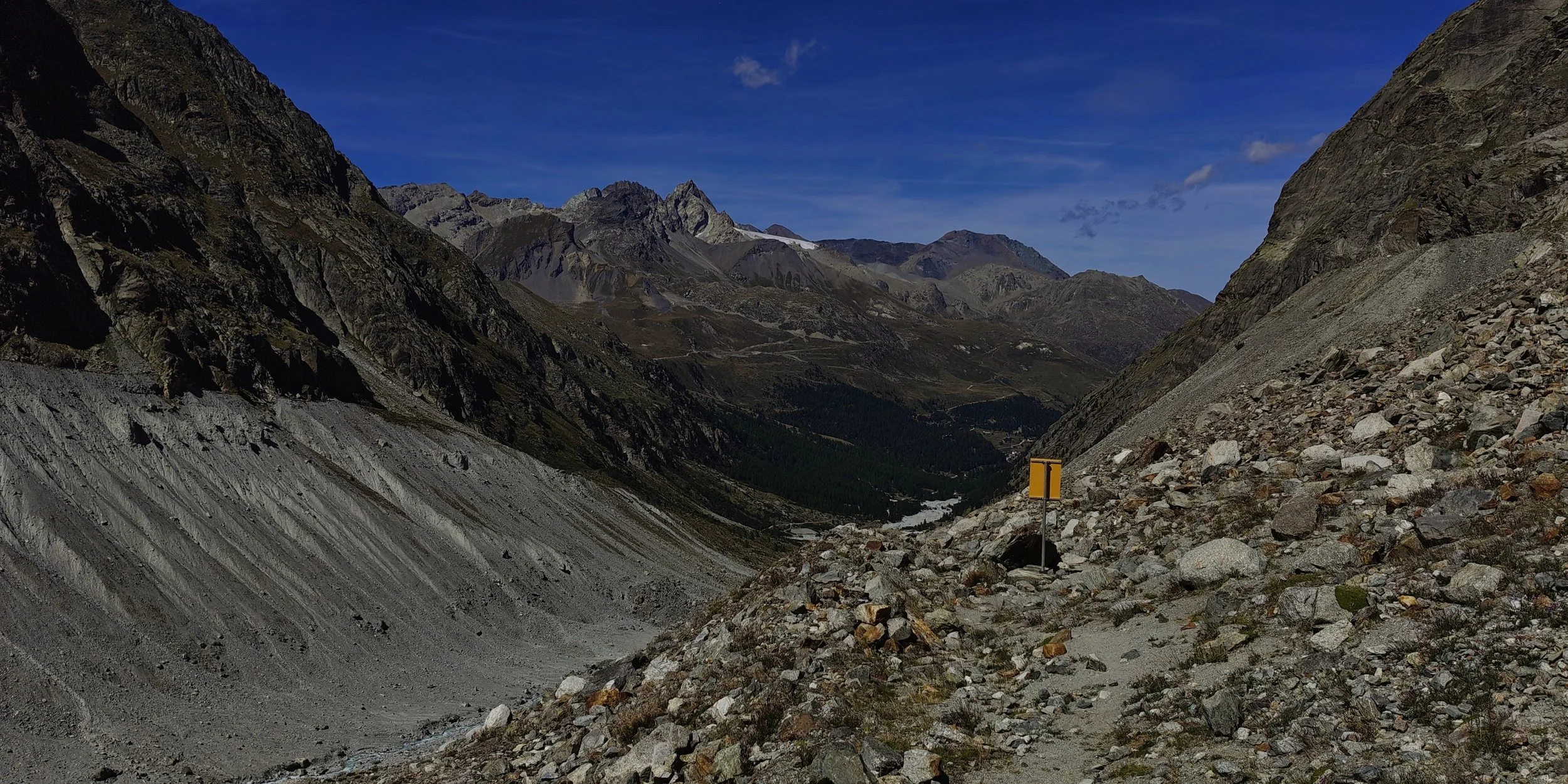 Glacier d’Arolla valley (2380m)