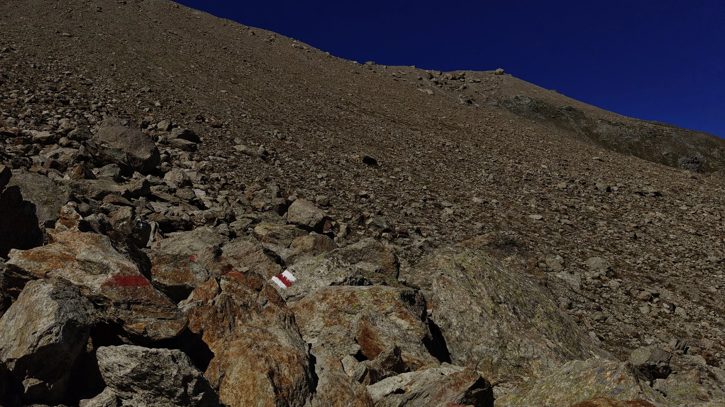 There must be a way. Le Troûco (2554m)