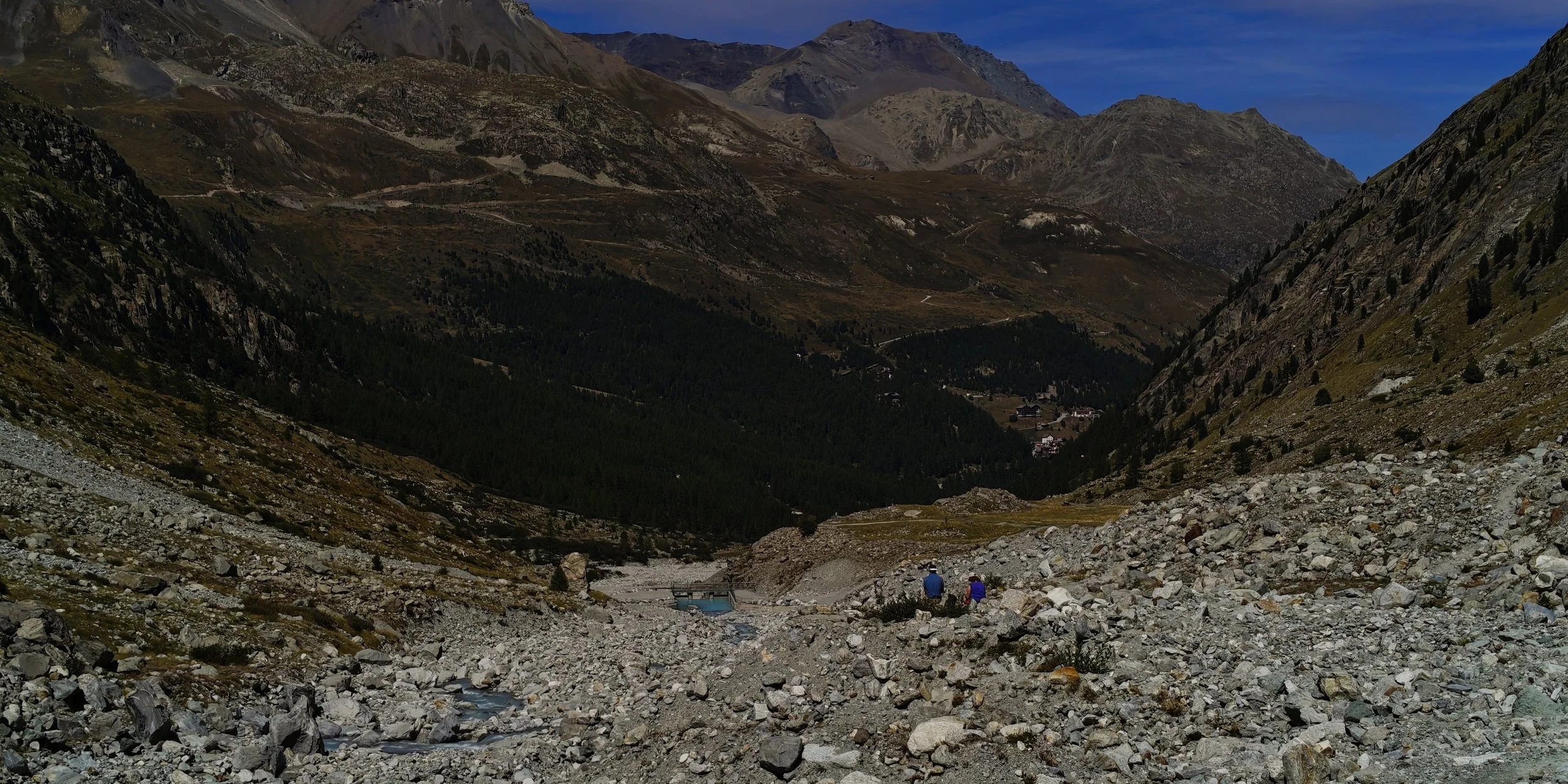 Alien. Glacier d’Arolla valley