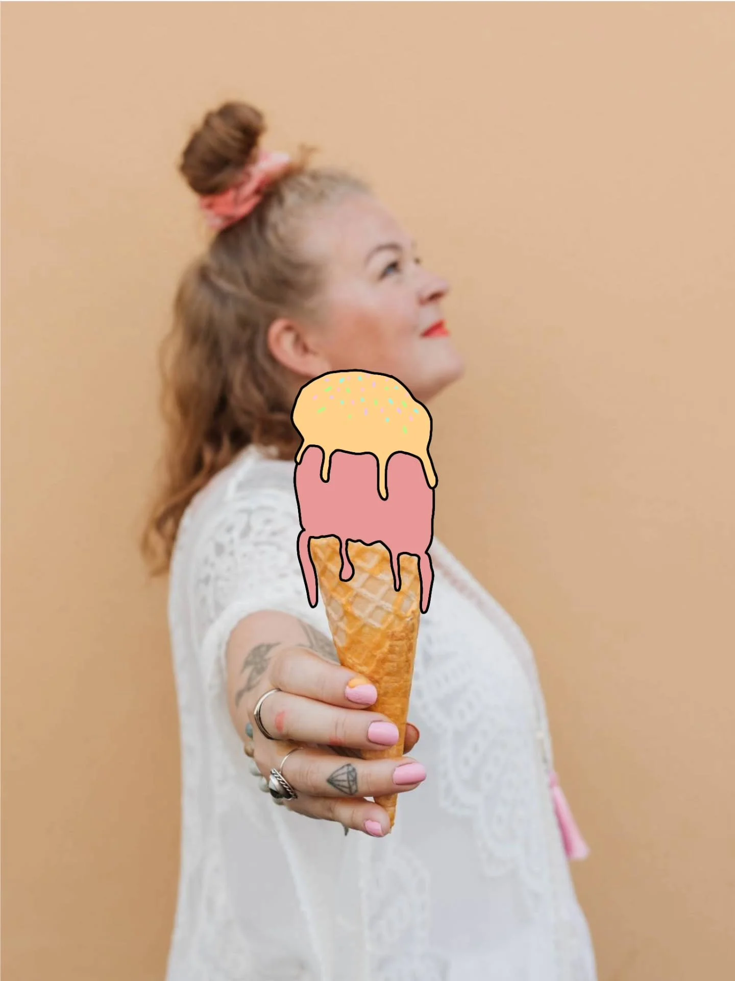 Kuun vaiheiden seuraaminen yll&auml;tt&auml;&auml; mut yh&auml; uudelleen, vaikka oon seurannut sen liikkeit&auml; jo vuosia ja hy&ouml;dynt&auml;nyt sit&auml; tosi monenlaisissa asioissa. 🌙

T&auml;ss&auml; muutamia asioita, joita oon oppinut:

T&a