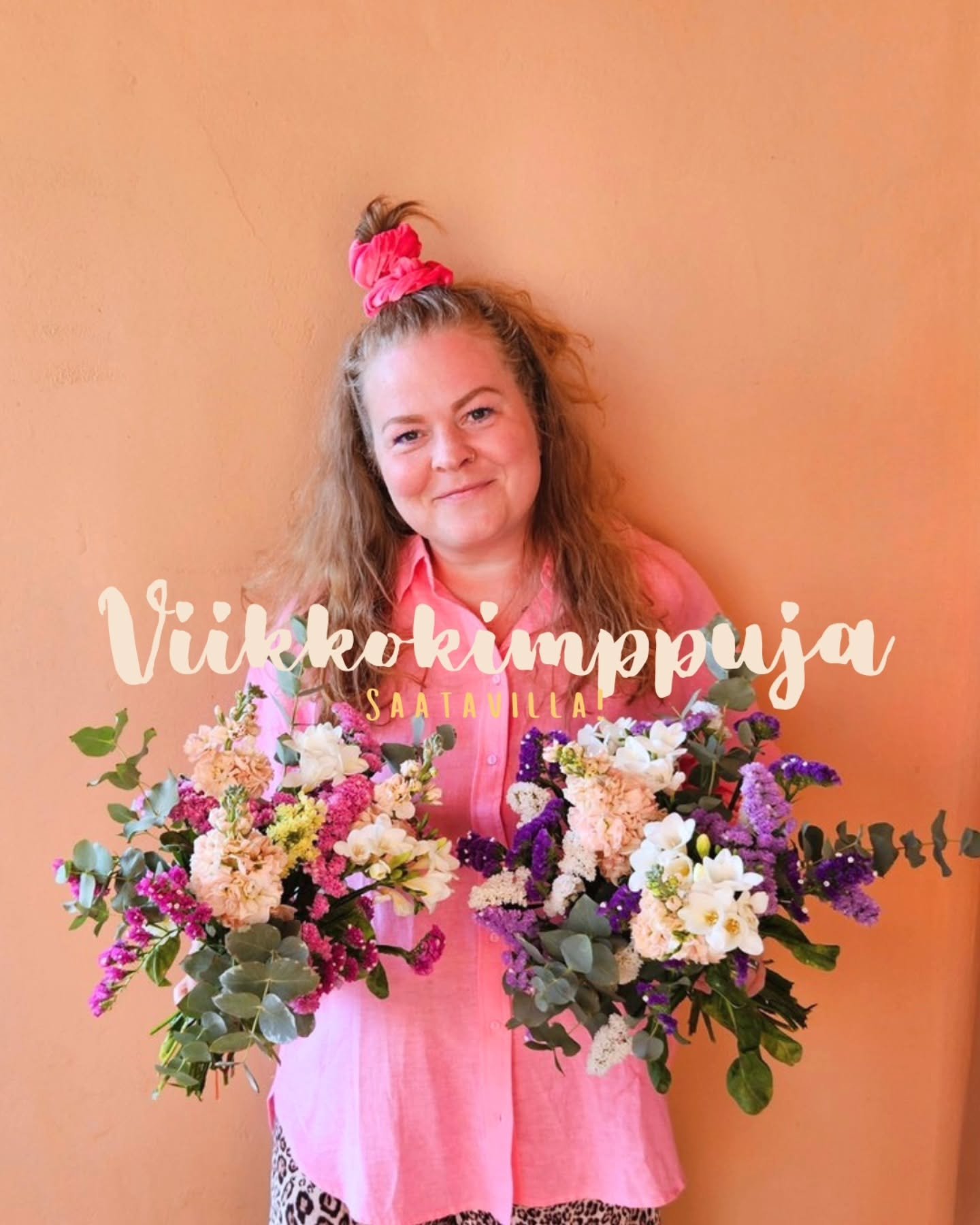 Kukkia suoraan kotiovelle! 💐

Kukkakimppu on helpoin tapa tuoda iloa ja v&auml;ri&auml; arkeen! 14.4. Olisi seuraava mahdollisuus saada mun tekem&auml; viikkokimppu suoraan kotiovelle tai toimitiloihin (hki/espoo/vantaa). Bion linkist&auml; l&ouml;y