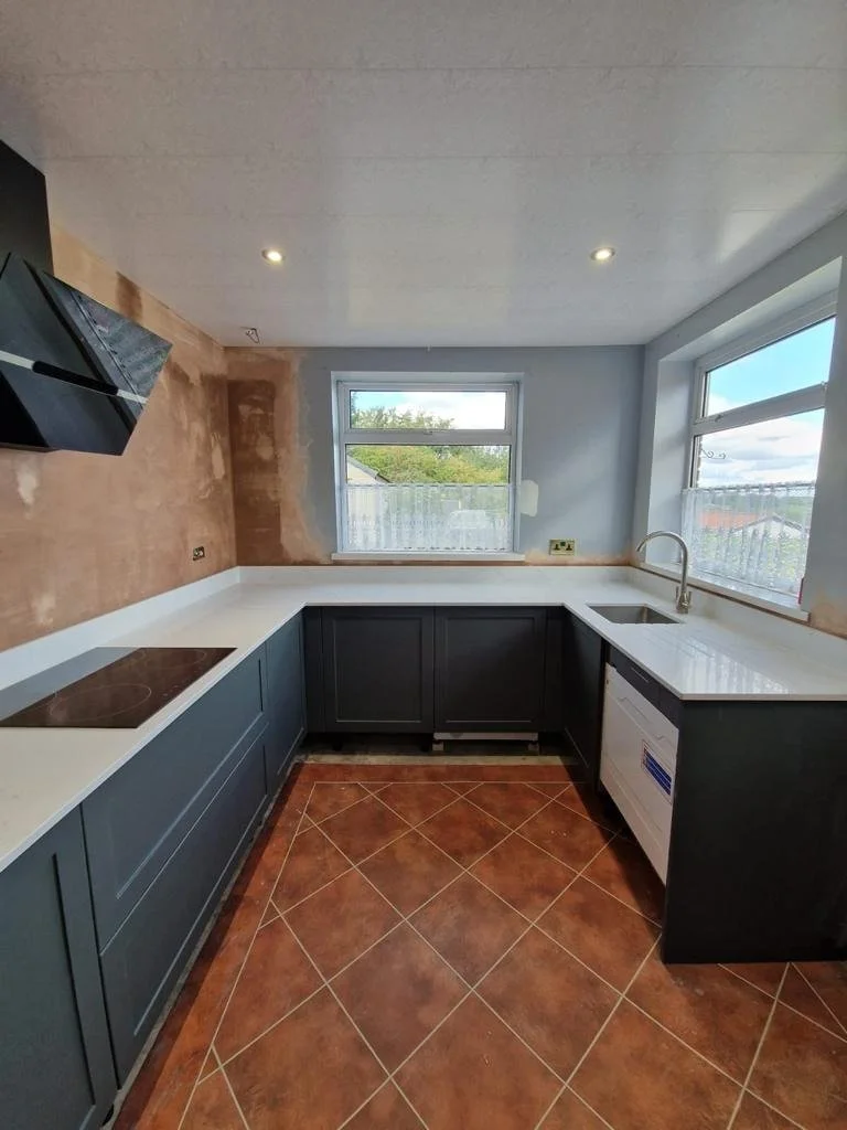 072-kitchen.jpg