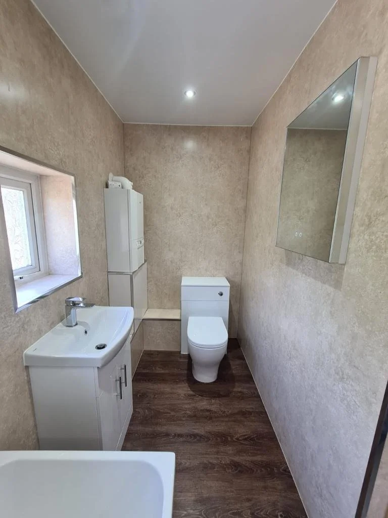100-bathroom.jpg