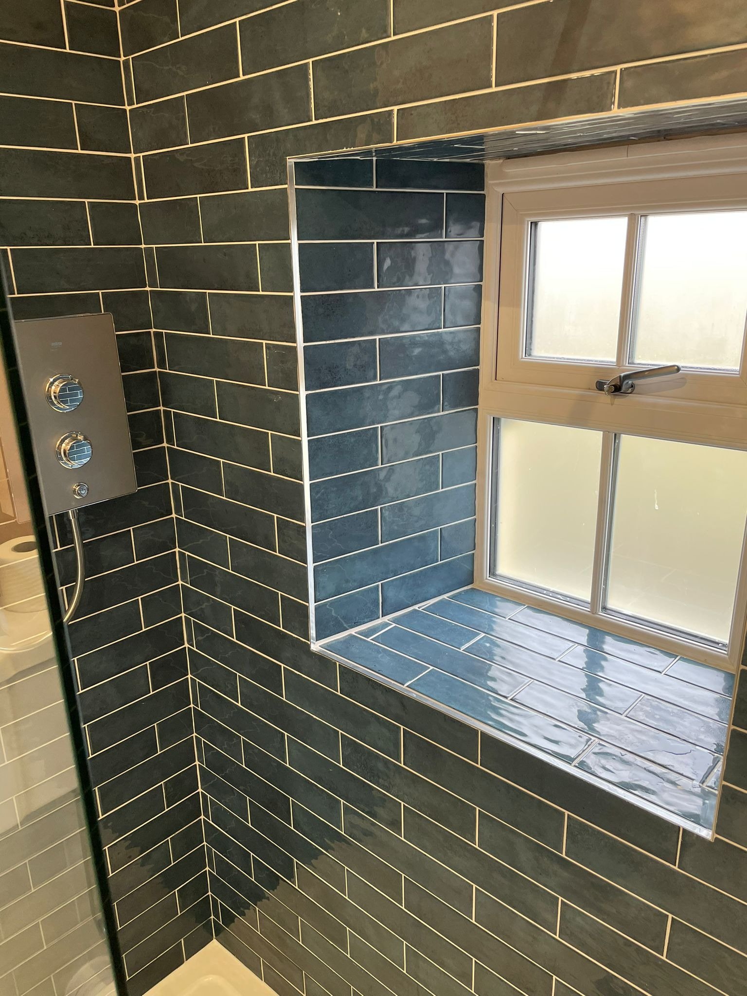 111-bathroom.jpg