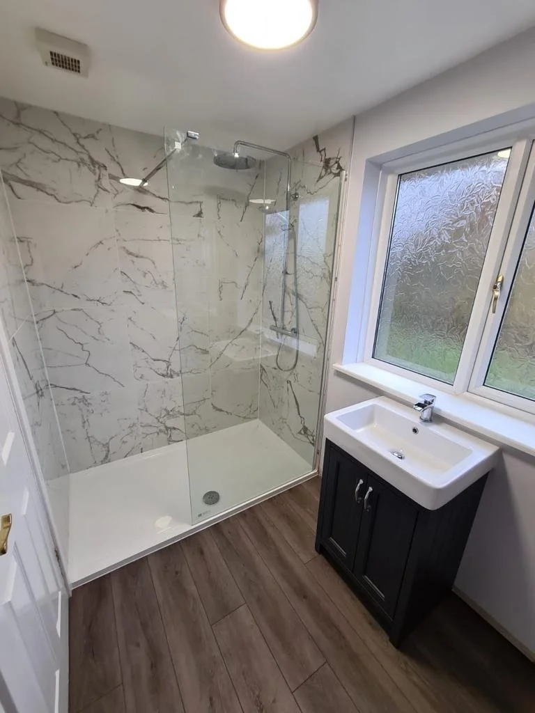 033-bathroom.jpg
