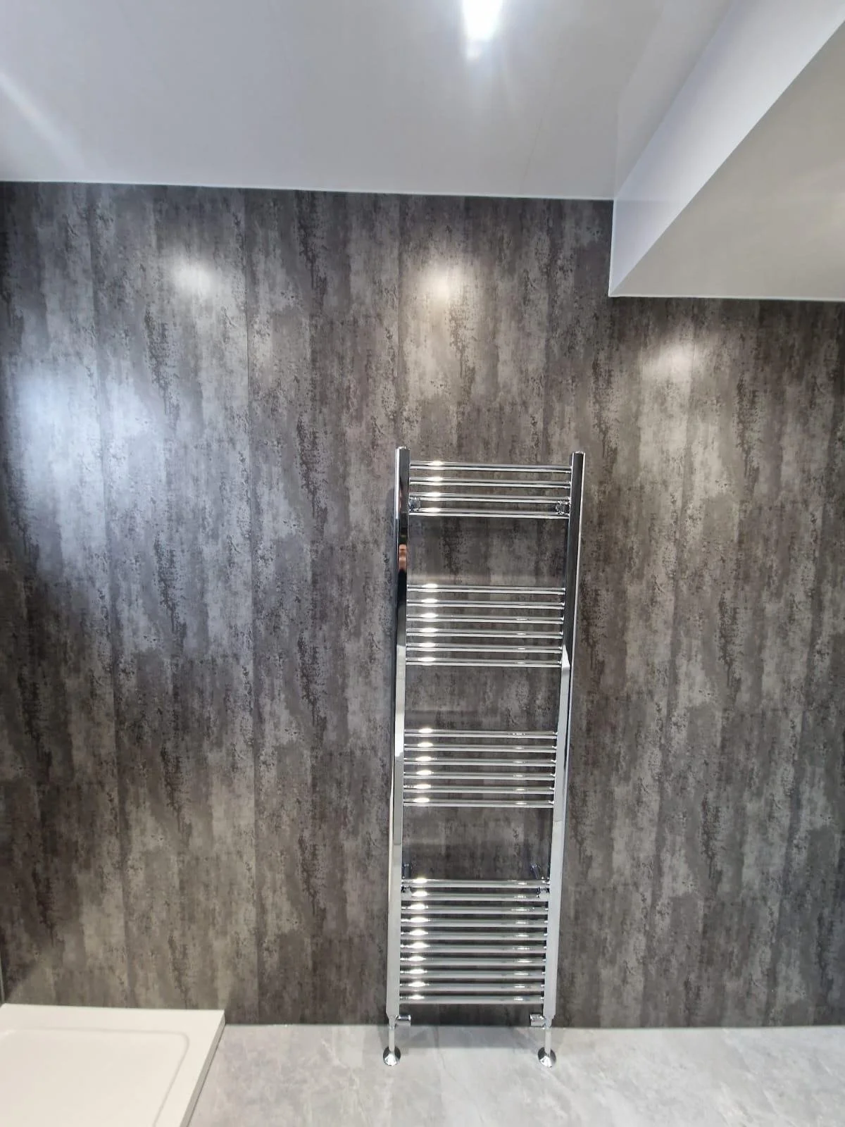 107-bathroom.jpg