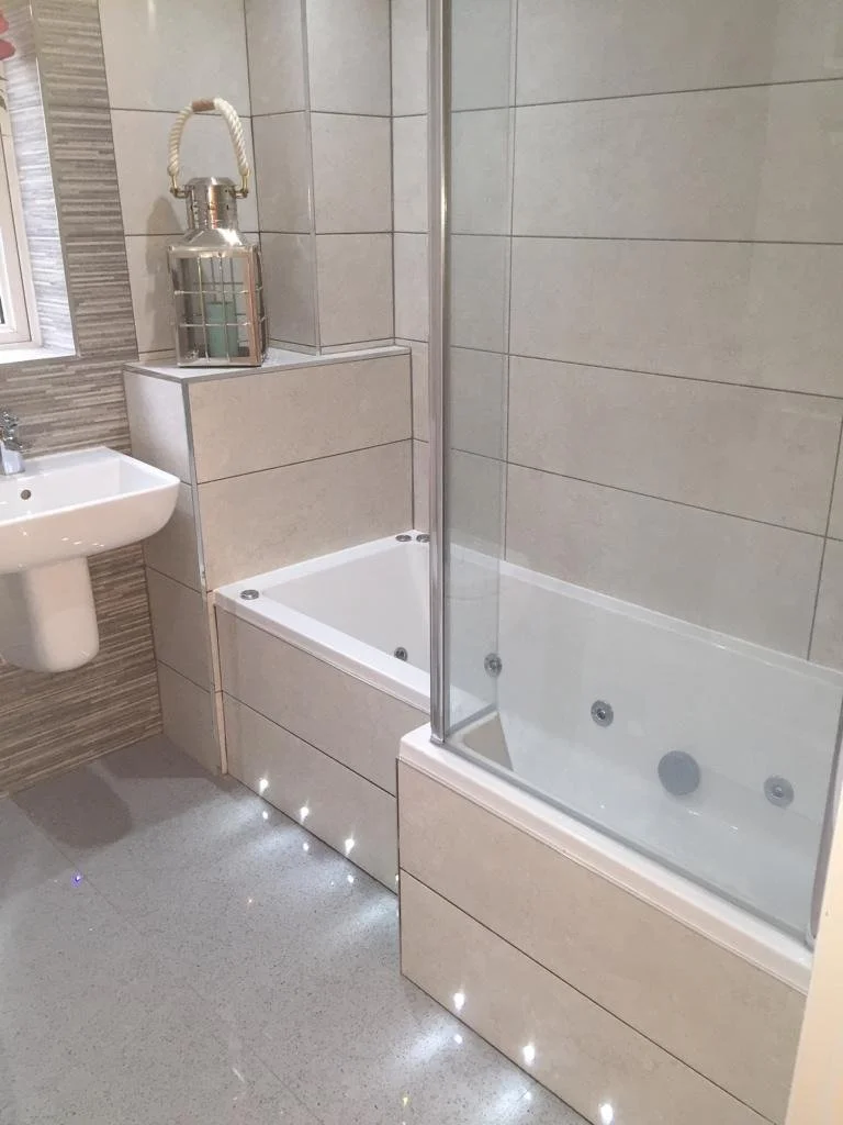 016-bathroom.jpg