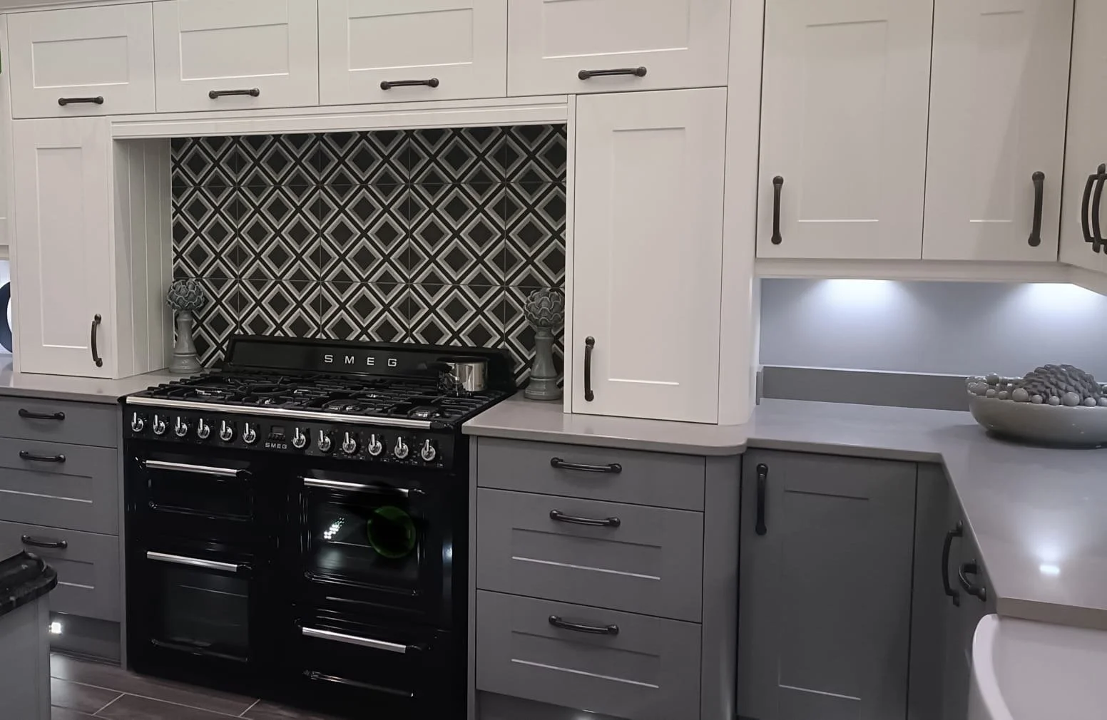 001-kitchen.jpg