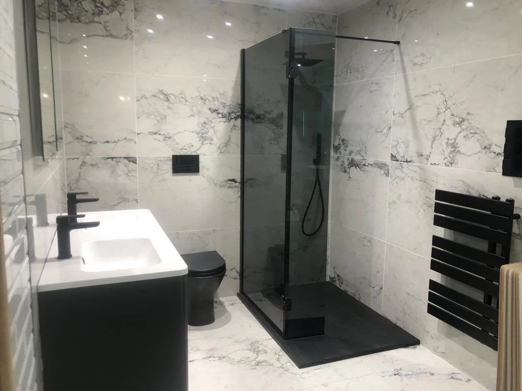 009-bathroom.jpg