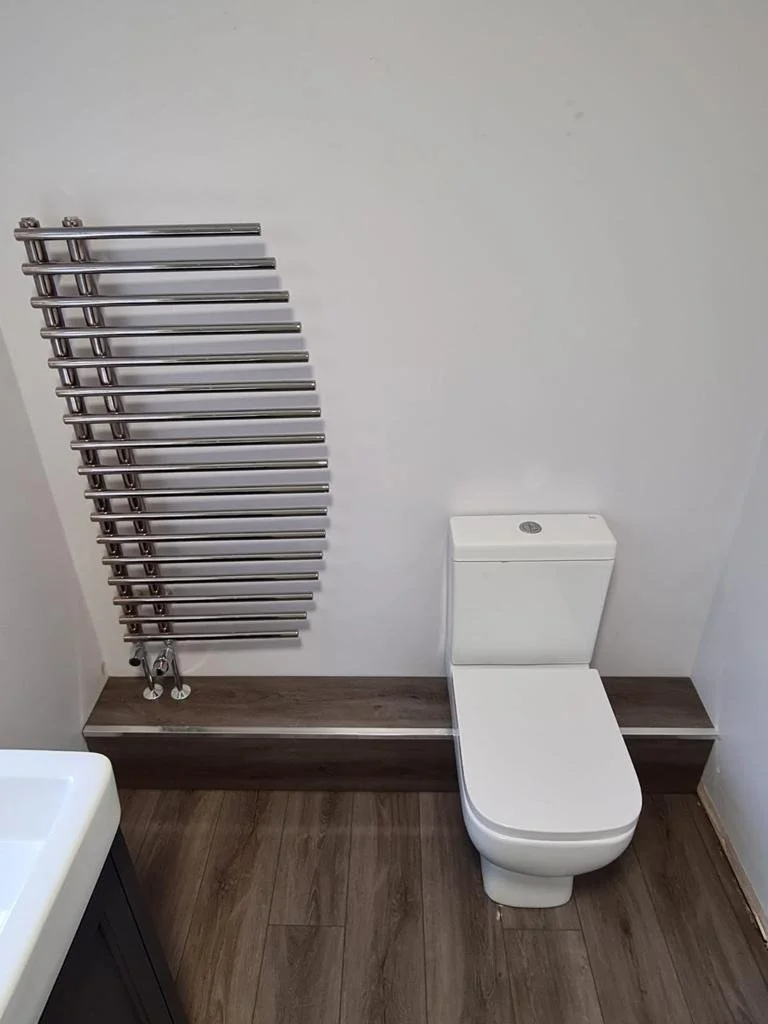 030-bathroom.jpg