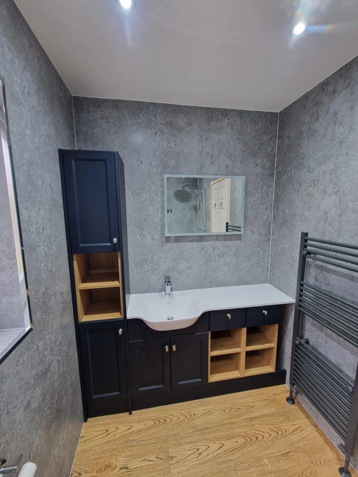 067-bathroom.jpg